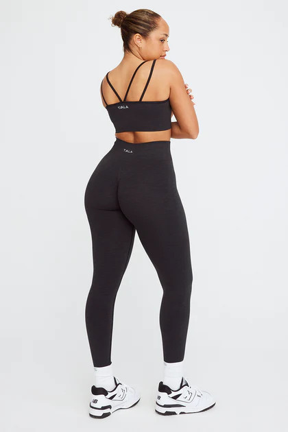 SCULPT SEAMLESS SCRUNCH LEGGING - BLACK MARL | TALA (UK)