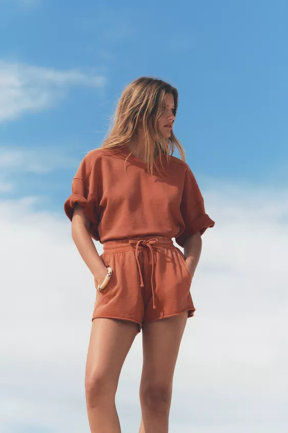 WASHED EFFECT FLEECE SHORTSRed+3 | Zara US