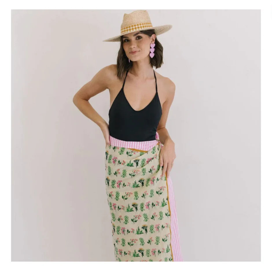 Pink Field Sarong (Ships February 15th) | Shop Bijou