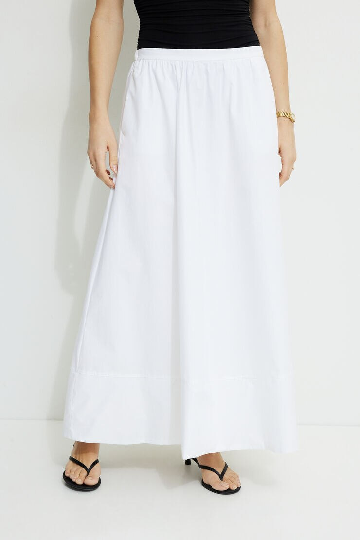 Lily Voluminous Poplin Maxi Skirt | Dynamite Clothing