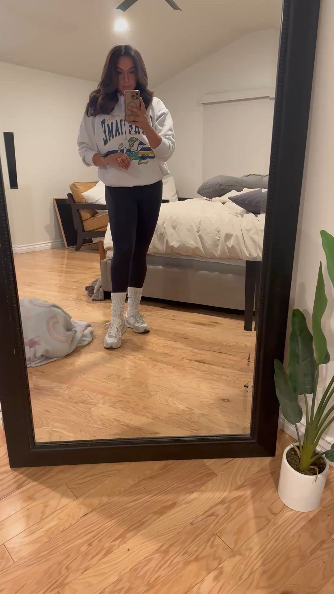 Football mom, sports team, fleece leggings, sneaker, white socks, white sneaker,  ew balance, navy blue leggings, winter outfit, fall outfit 

#LTKFamily #LTKActive #LTKSeasonal