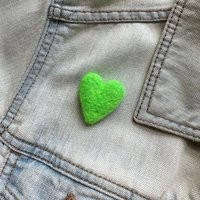 Small Bright Green Heart Pin - Felt Jewelry Neon | Etsy (US)