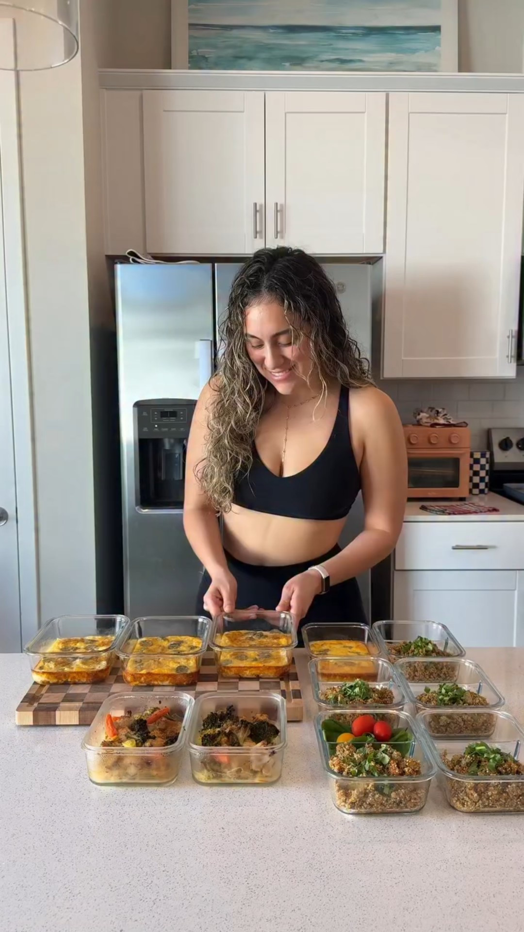 MEAL PREP PARA LA SEMANA para comenzar a bajar de peso🍓comenta “MEALPREP” y te envio el enlace de mi libro de 40+ recetas que puedes hacer en tu proximo mealprep! 

Todos los viernes les voy a estar enviando por correo electrónico nuevas recetas a las personas que obtengan mi libro digital com los mealpreps que hare la próxima semana🫶🏻

Bandejas para horno de @ourplace 

#mealprep #mealprepping #comidaaltaenproteina #highproteinmeals #dietalibredeazucar