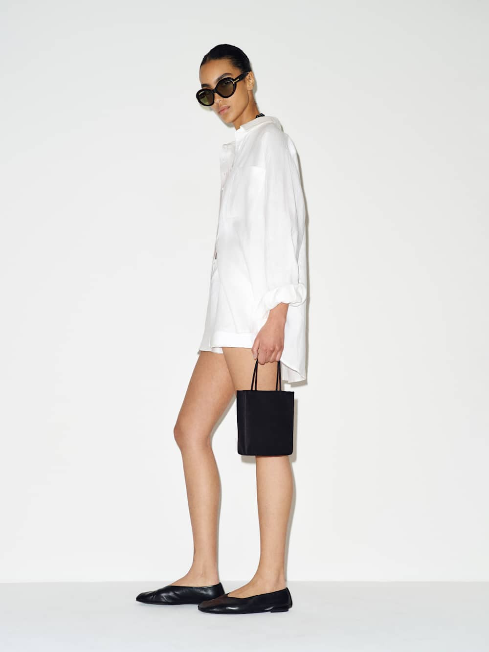 Eli Oversized Linen Shirt | Reformation (Global)