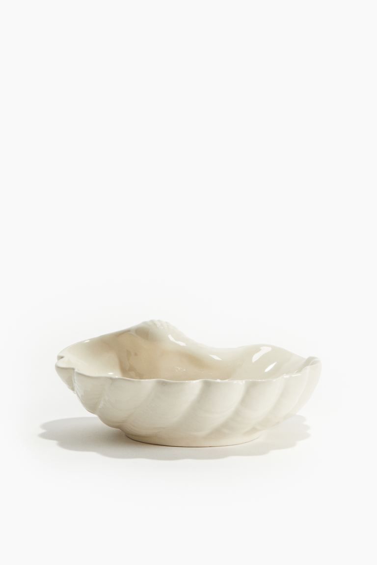 Shell-shaped Serving Bowl | H&M (US + CA)