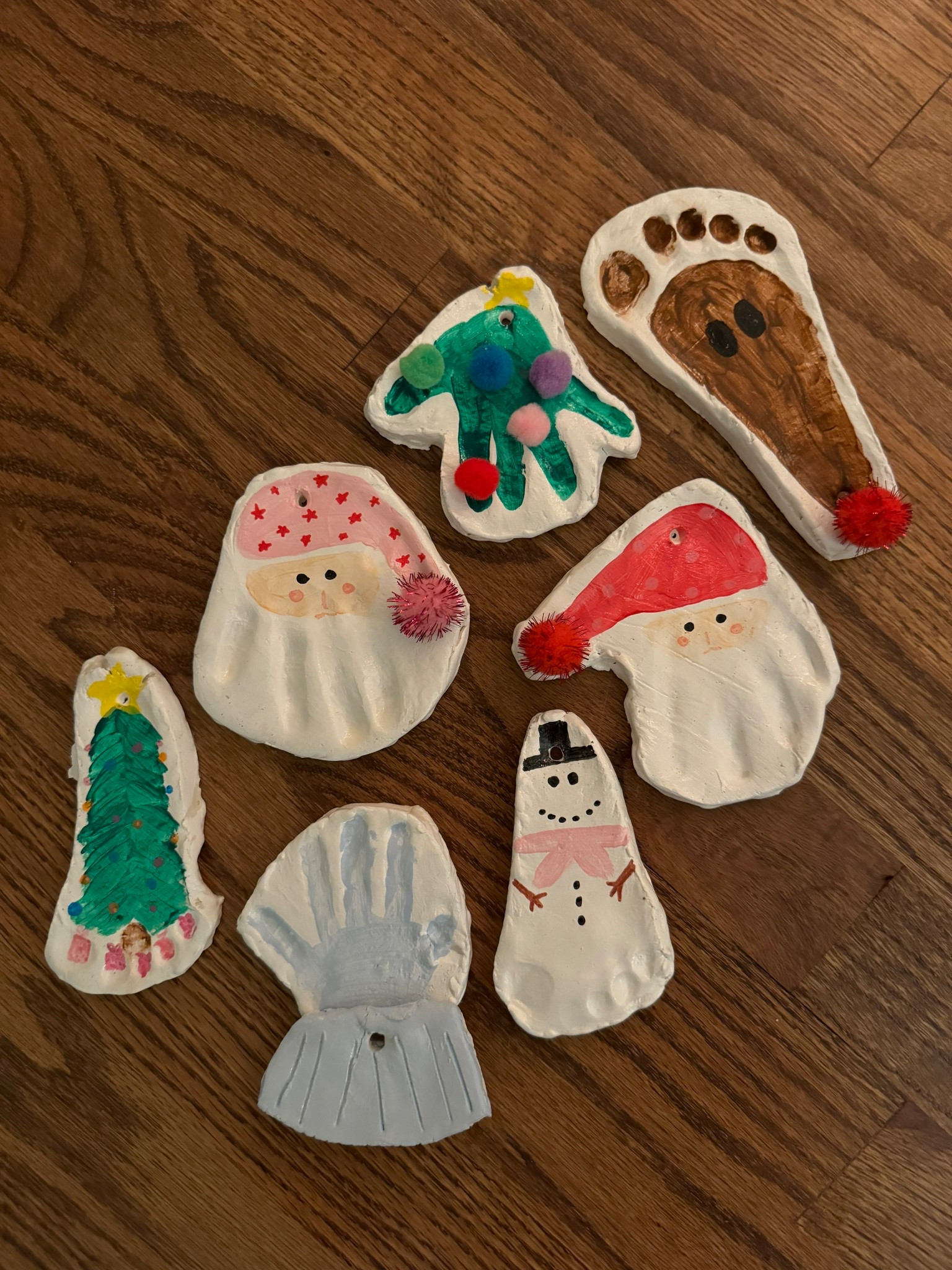 Everything I used for handprint ornaments 🎄🎅🏻💛

#LTKFamily #LTKHoliday #LTKSeasonal