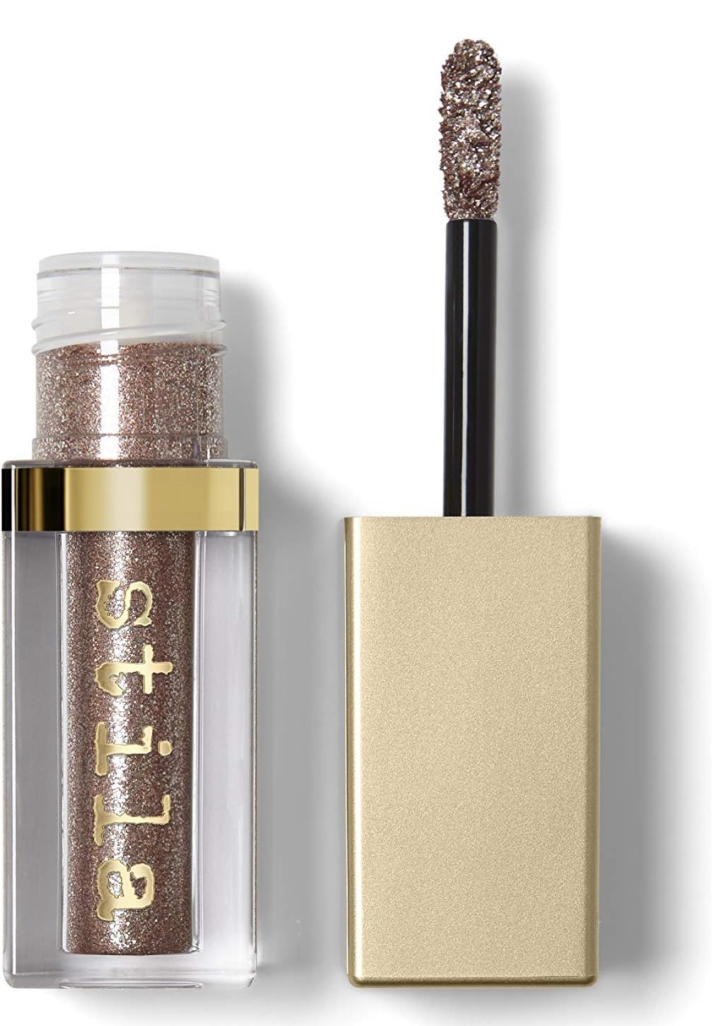 Glittery Eyeshadow 

#LTKbeauty