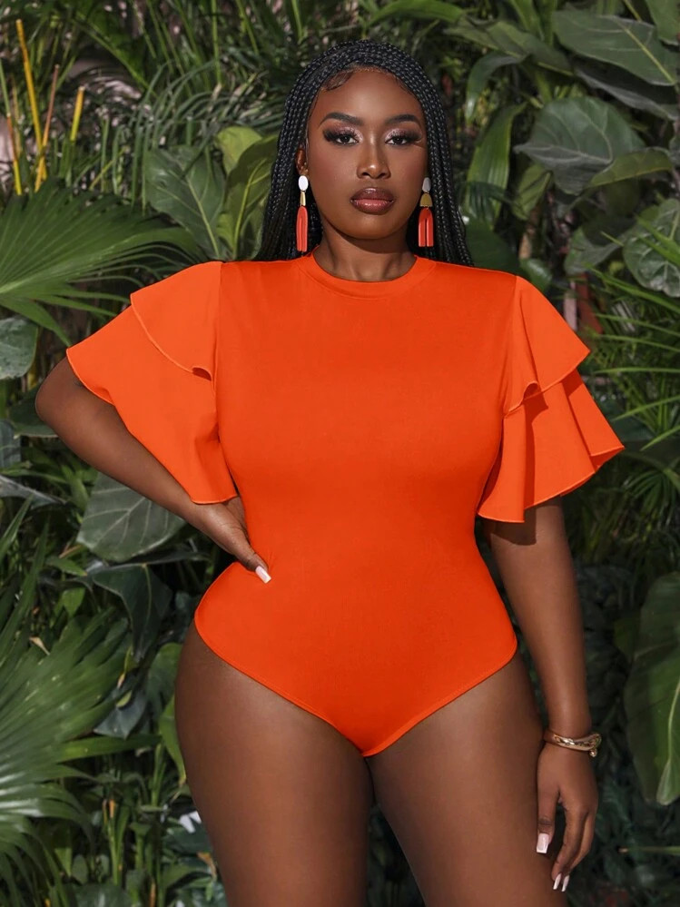 Slaydiva Plus Size Slim Fit Bodysuit With Multi-Layered Ruffled Hemmed And Patch-Worked Sleeves | SHEIN