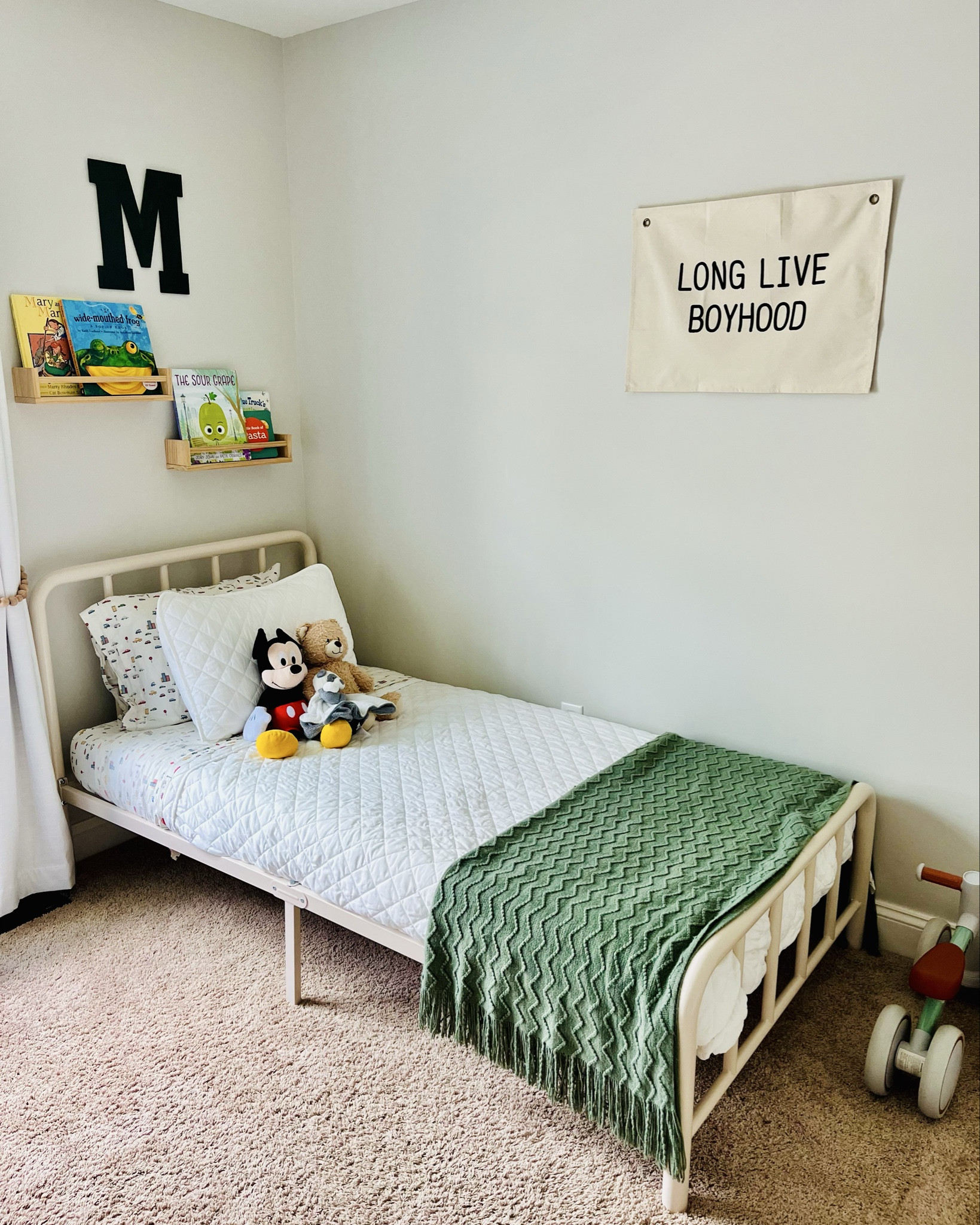 Big boy bed loading💚 Simple, cozy, and full of love. From bedtime stories to stuffed animal snuggles, this space is made for memories. 

#LongLiveBoyhood 
#BoysRoomDecor #ToddlerRoom #KidsRoomInspo #MinimalistKidsRoom #RoomMakeover #CozySpaces #AmazonHome #NeutralNursery #PlayroomGoals #BookLoversCorner #KidsRoomStyling #LittleBoyRoom

#LTKFamily #LTKHome #LTKKids