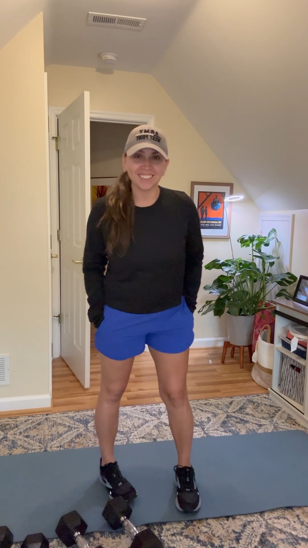 30 something year old mom workout OOTD. 

#LTKmomlife #LTKfitnessgoals #LTKootd