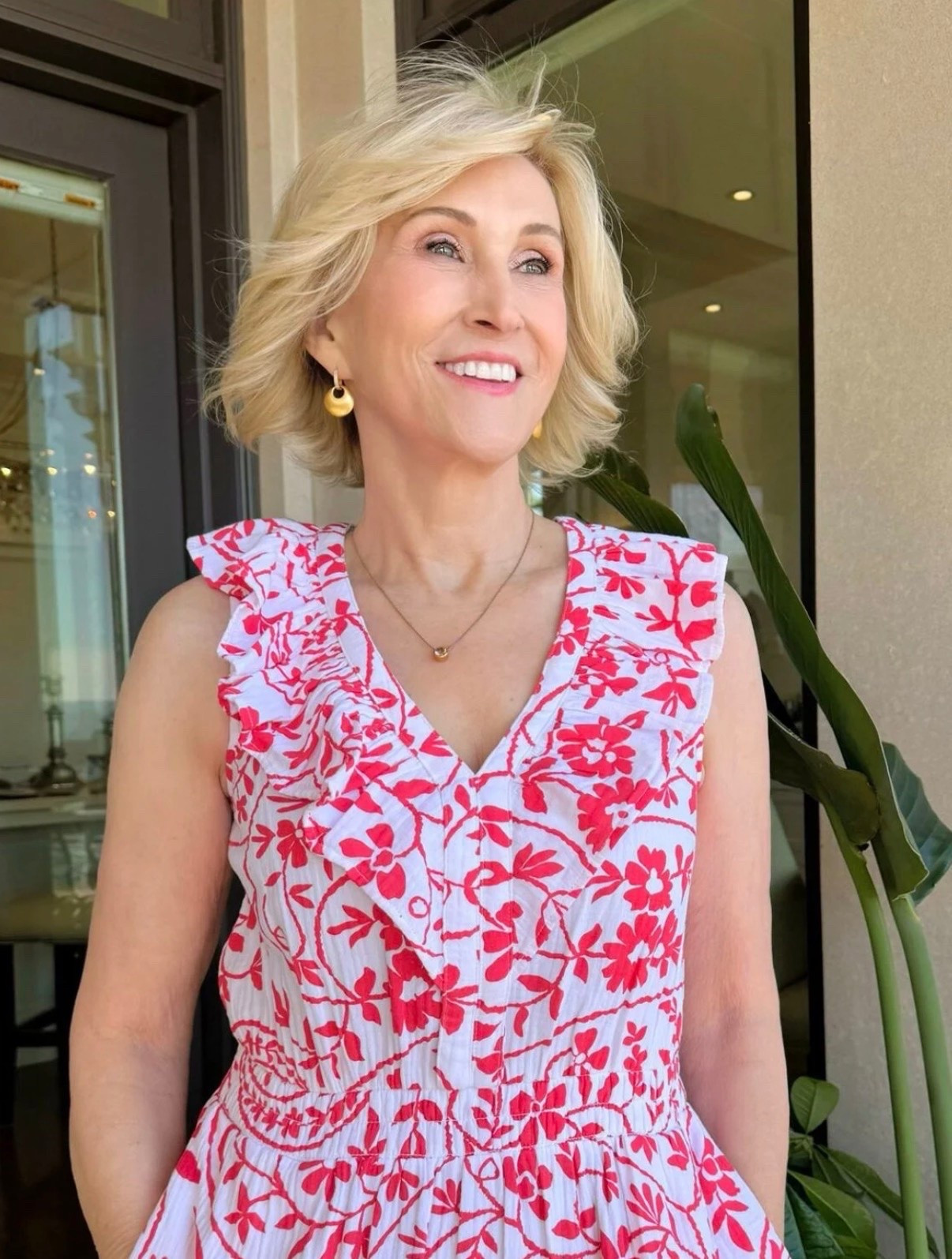 A little red moment I’m loving right now ❤️🌸

This floral dress from Nordstrom with the ruffle details just feels so fun and feminine—easy to wear, but still makes a bit of a statement without trying too hard. It’s one of those pieces that instantly lifts the mood the second it’s on.

Simple, pretty, and perfect for a day that calls for a little extra colour ✨

#LTKSeasonal #LTKOver40 #LTKootd