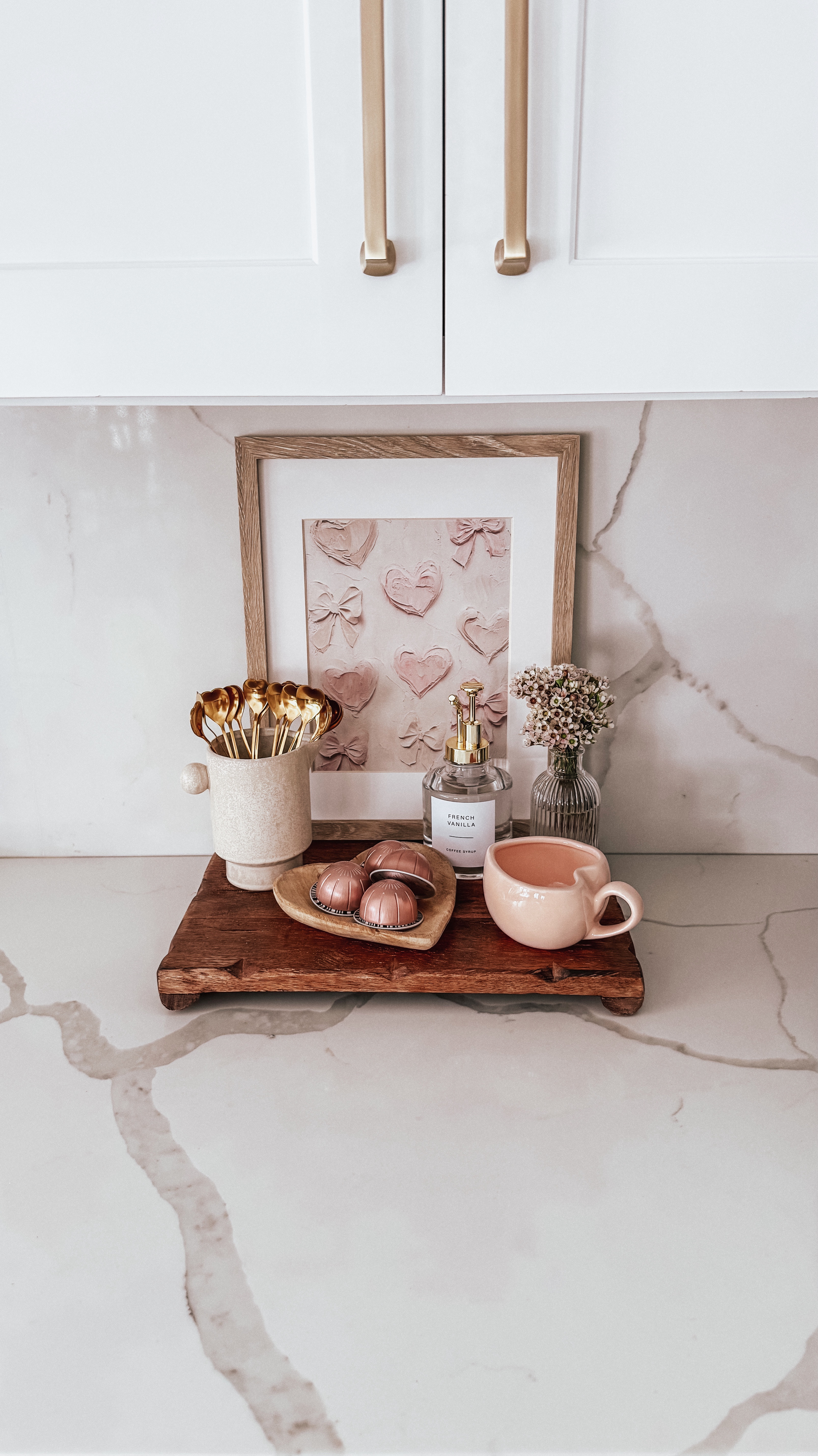 Valentine’s Day coffee bar ✨🤍

#valentines #valentinesdecor #coffeebar #coffeestation #pedestal #kitchendecor #coffeespoons #valentinesmug #heartmug #heartspoons #target #targethome #targetfinds #amazon #amazonhome #amazonfinds #syrupdispenser #valentinescoffeebar

#LTKWatchNow #LTKHome #LTKSeasonal