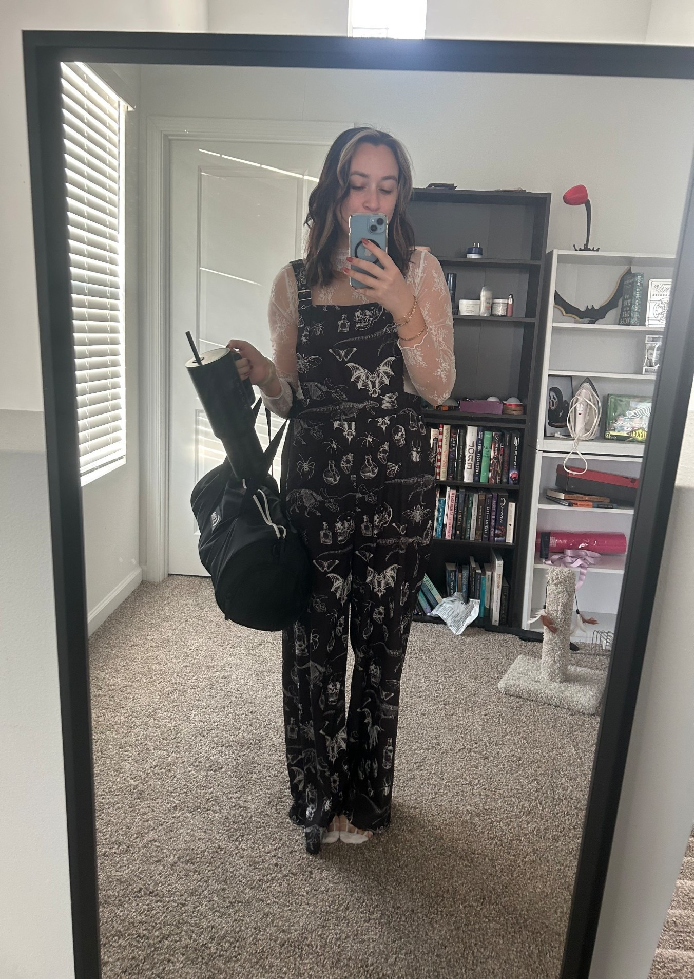 Spooky ghouls… this corporate girly approved fit is so comfy! I’m wearing a L in the overalls and mesh top. 