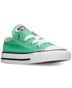 Converse Toddler Boys' Chuck Taylor All Star Ox Casual Sneakers from Finish Line | Macys (US)