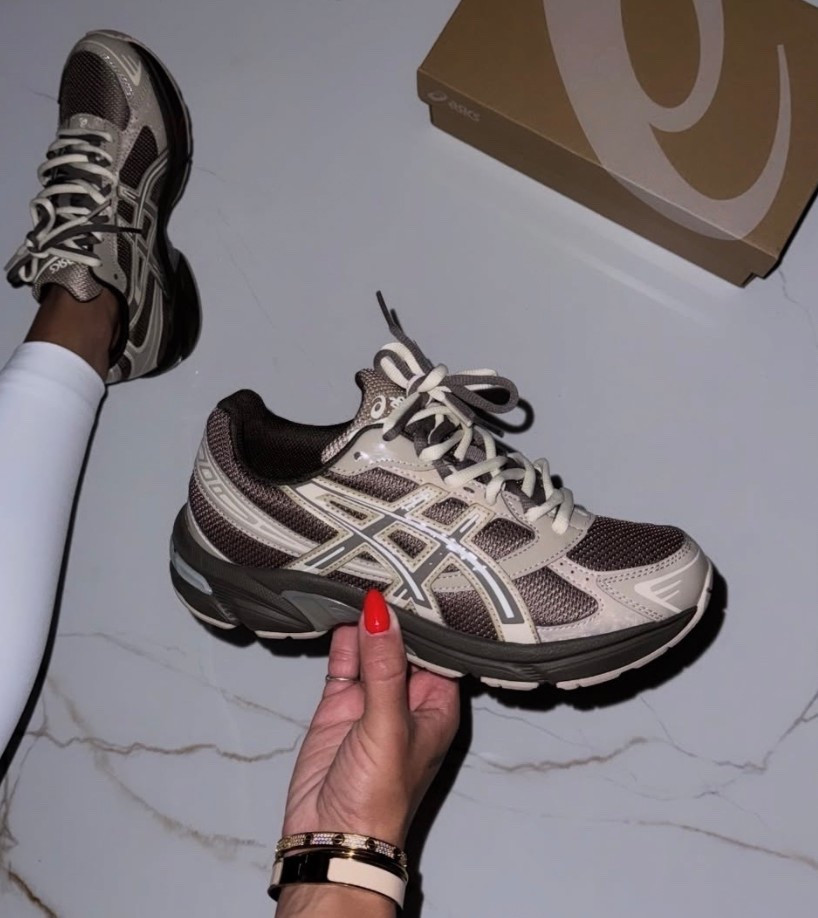 ASICS GEL 1130 BROWN SEPIA🤎
Trending trainers viral neutral chunky Kayano cream beige capsule wardrobe athleisure activewear fitness gym sport

#LTKshoes