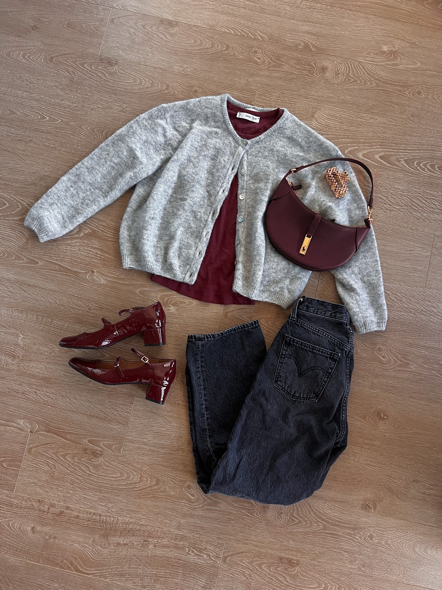 the silver/burgundy color trend this fall is elite - love combining these classic colors with some old and new pieces ! (the american vintage cardigan is my tried and true)

#LTKStyleTip #LTKSeasonal