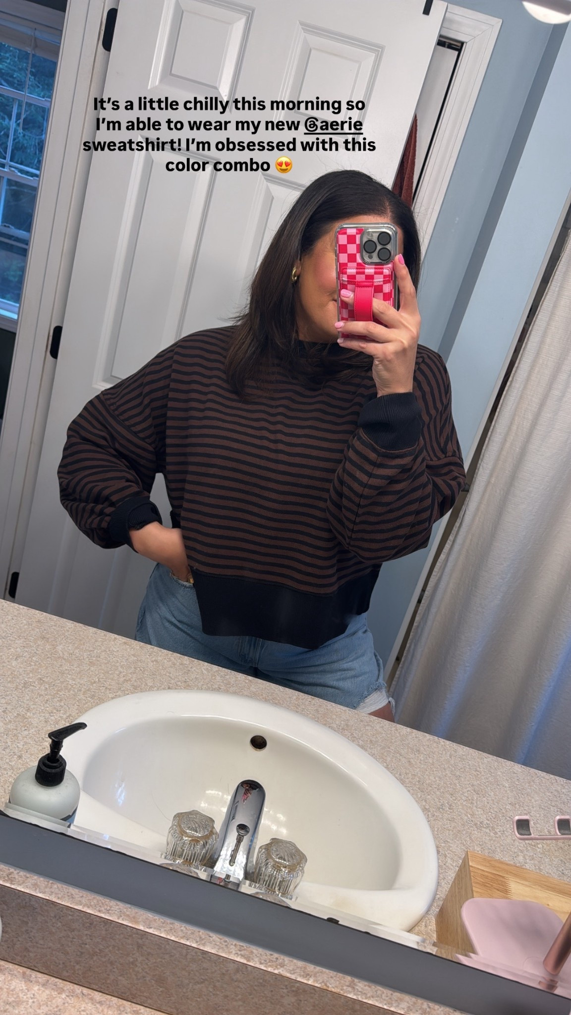 Wearing a L in this Aerie sweatshirt for a more oversized look but usually do a M in aerie! It’s also 30% off today! 🤩

#LTKFindsUnder50 #LTKMidsize #LTKSaleAlert