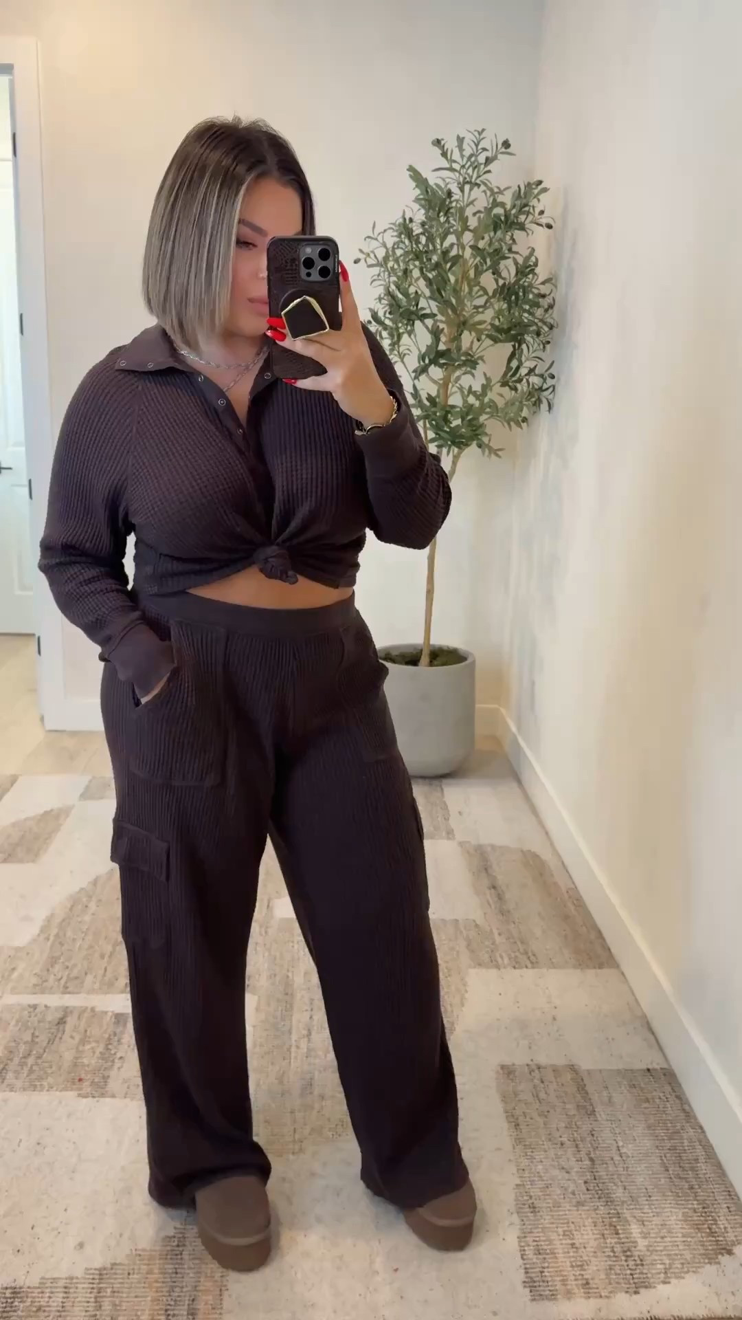 Top M 
Pants L long 


Follow my LTK @shaynaslife on the @shop.LTK app to view this post and get my exclusive app-only content!

#liketkit 
@shop.ltk
https://liketk.it/5PvFA

#LTKSaleAlert #LTKMidsize #LTKootd