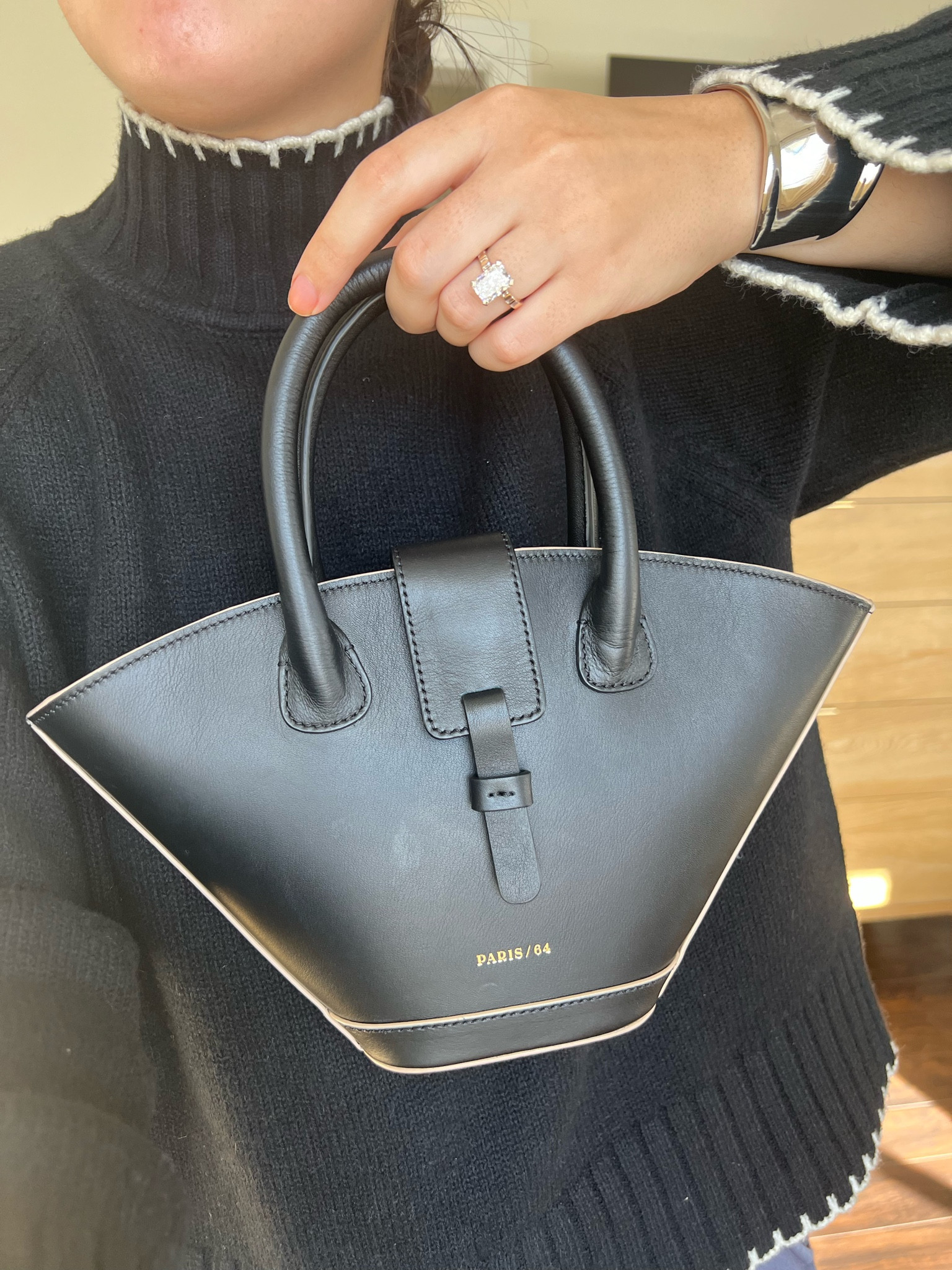 mid tier bags 

#LTKMostLoved #LTKStyleTip #LTKItBag