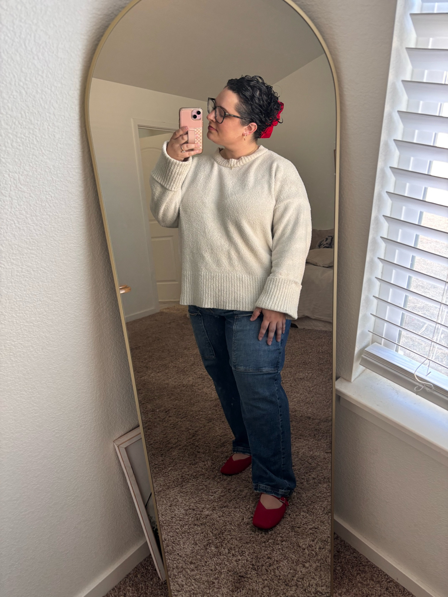 Christmas holiday outfit as a size 18 mom 🫶🏼🫶🏼

#LTKPlusSize #LTKMidsize #LTKHoliday