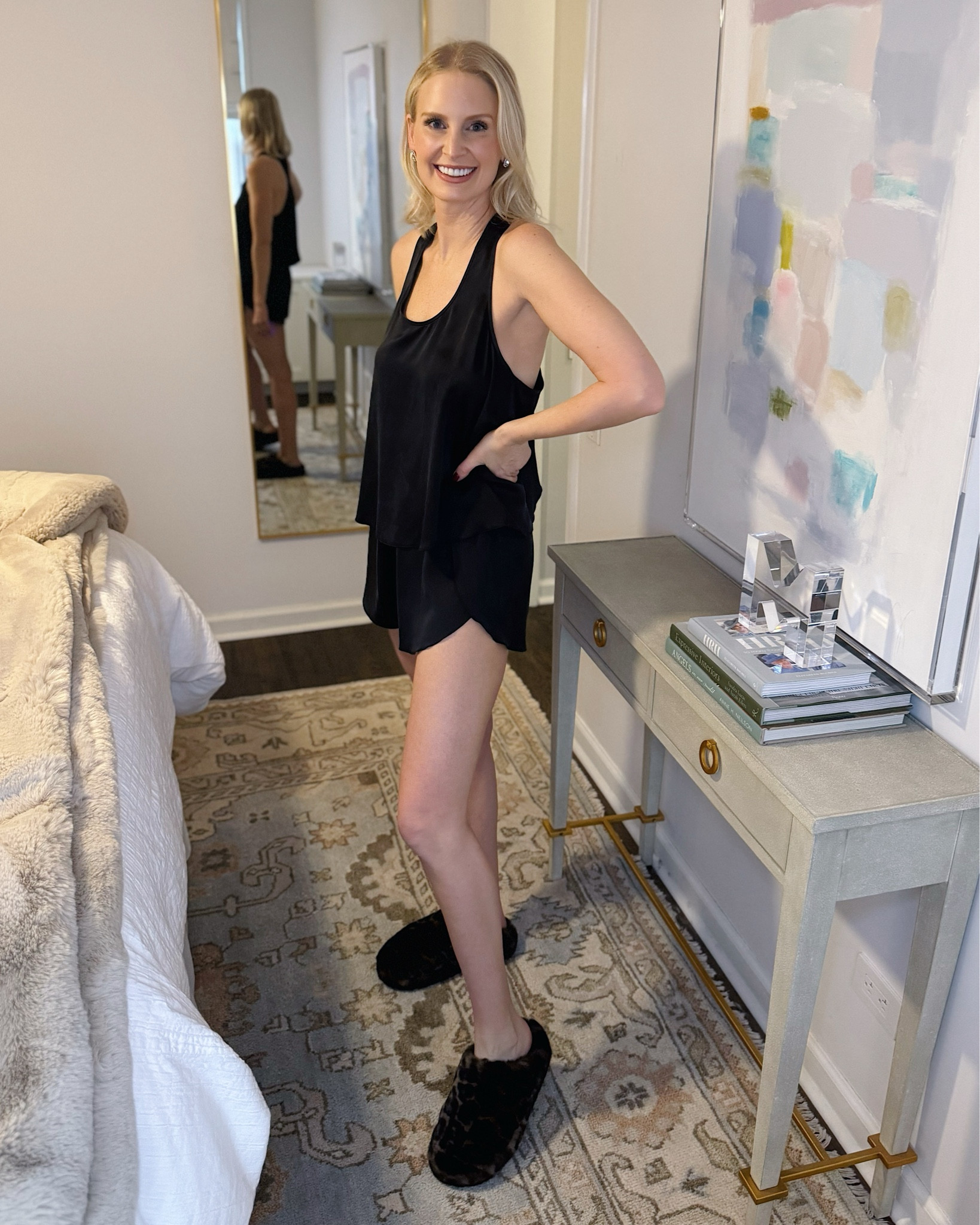 In need of some last minute holiday gifts for her? Don’t miss these five favorites and more present picks from @saks on the LTK app! Comment SHOP to receive a DM with links to shop these gift ideas from your inbox. #Saks #SaksPartner

#LTKGiftGuide #LTKBeauty #LTKShoeCrush