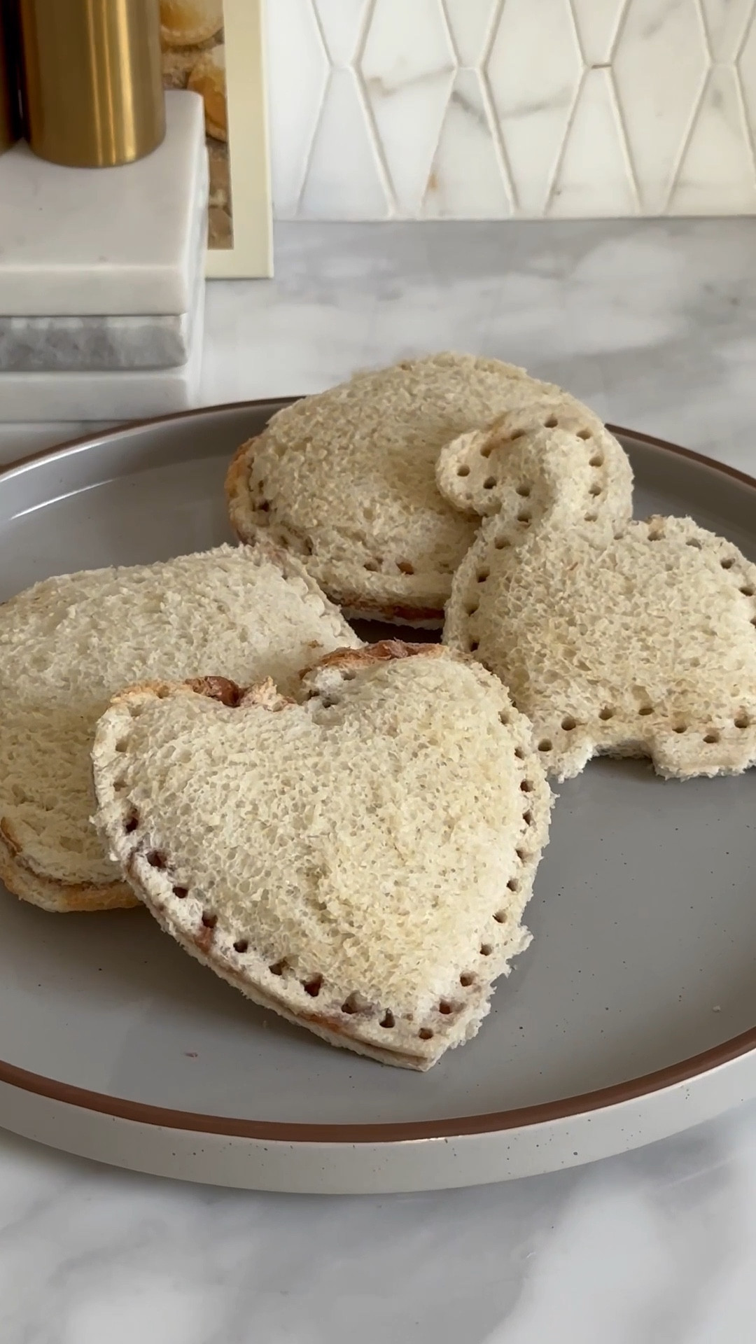 Scroll to shop!! Follow for more!!! Xo! ✨

#LTKKids #LTKGiftGuide #LTKHoliday