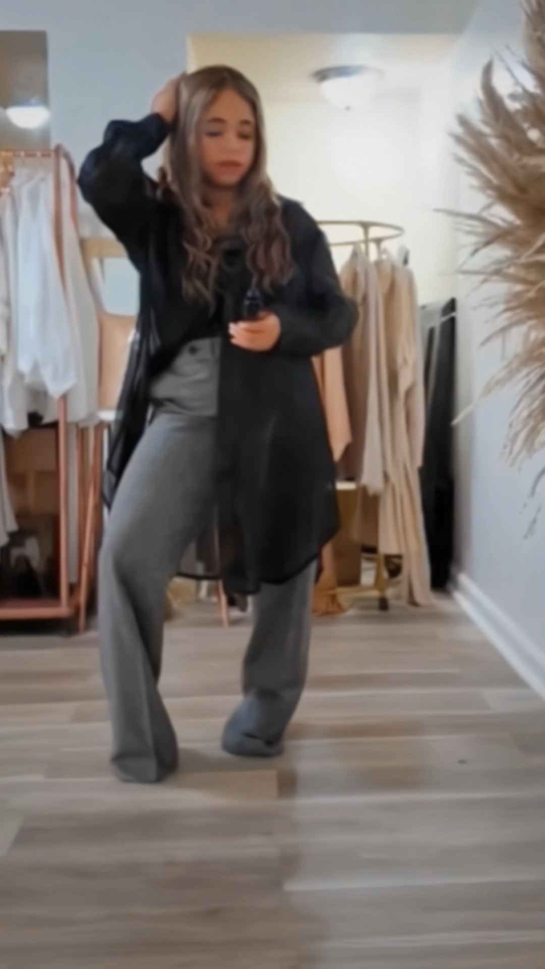 I’m obsessed with this pants 

#LTKSeasonal #LTKSummerEdit #LTKStyleTip