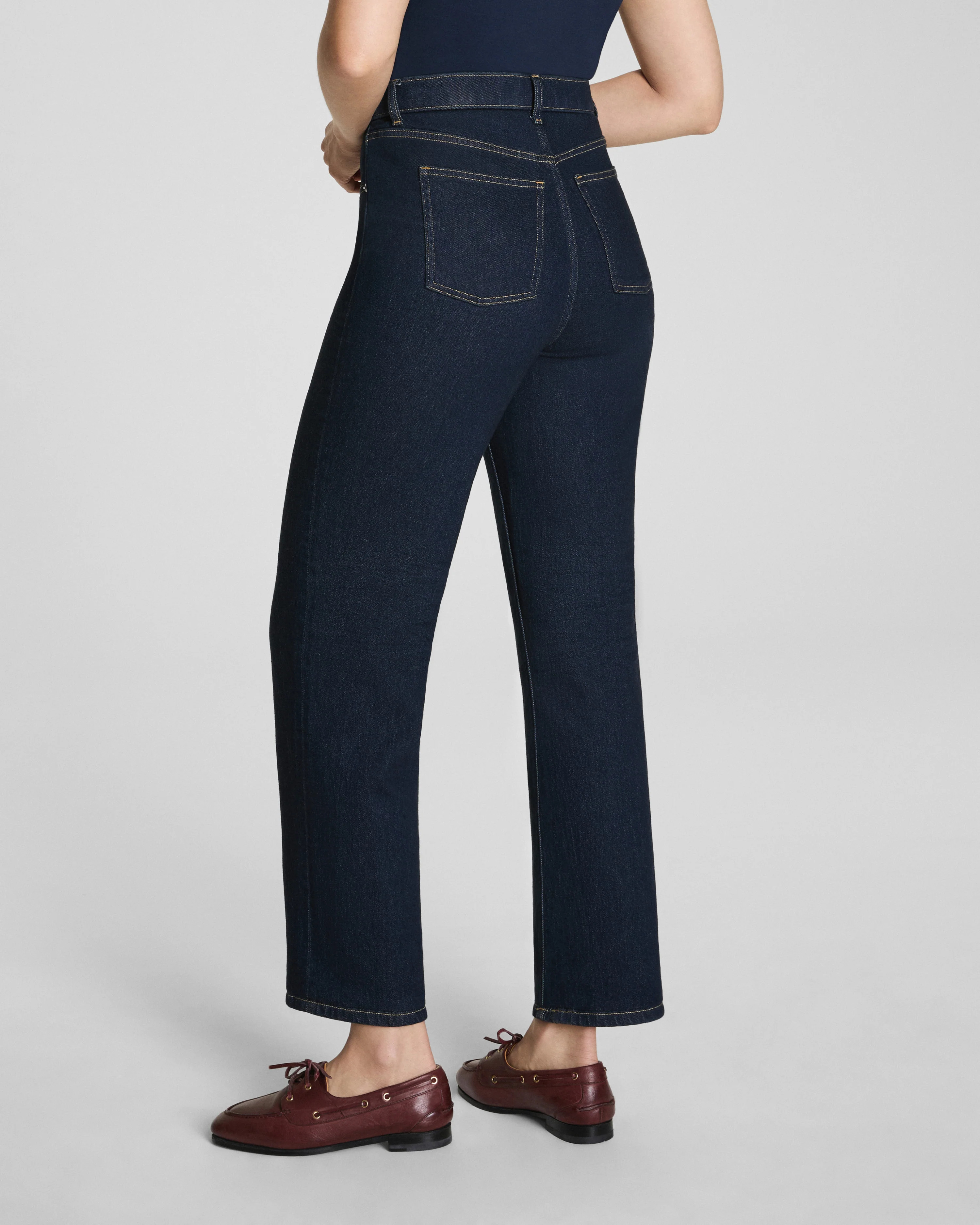 SPANXshape\u2122 Authentic 360 90s Straight Leg Jeans | Spanx Canada