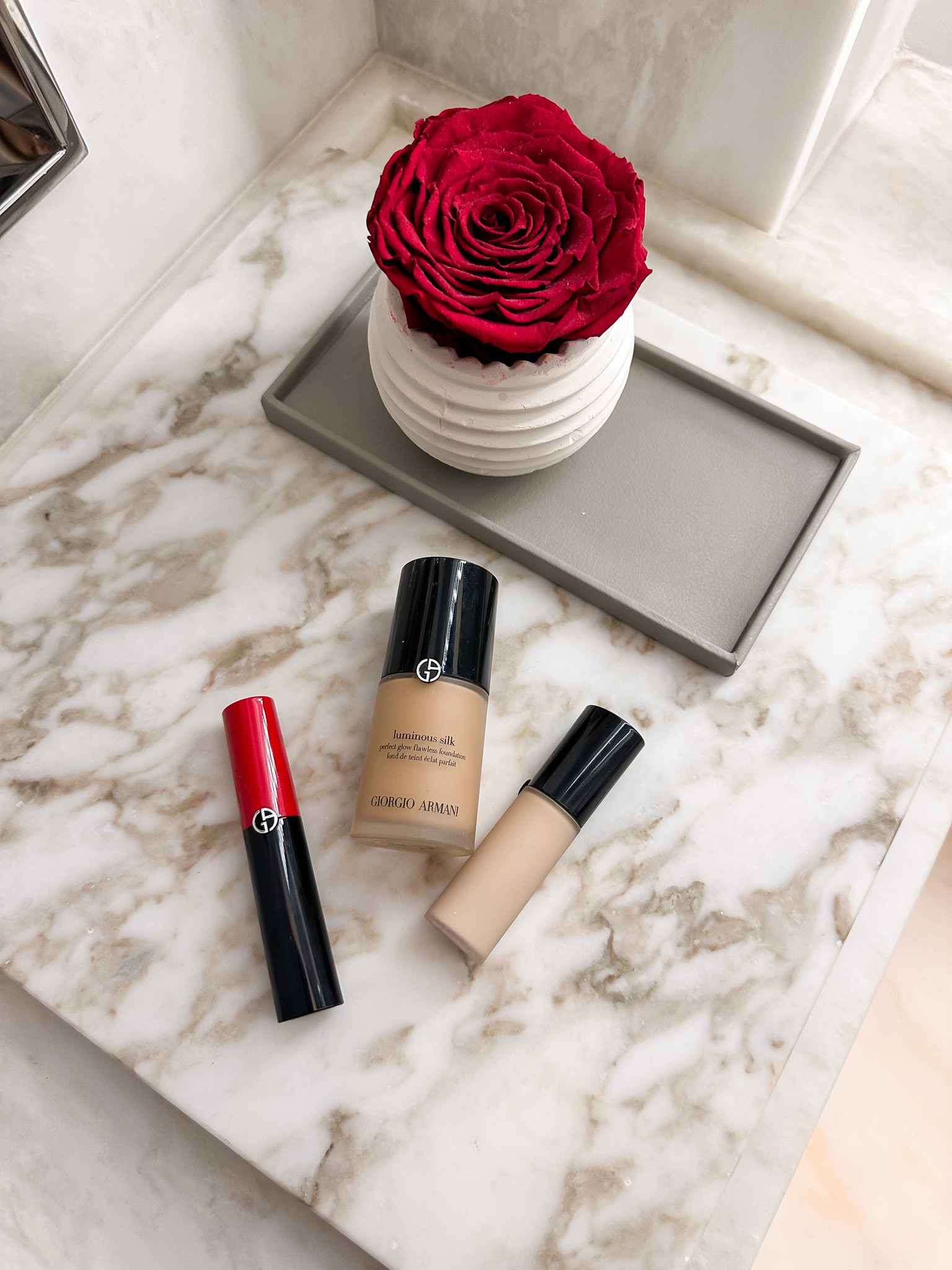 Get ready with me for a fun day in NYC and seeing the Rockettes! ✨🎄❄️♥️🪩

For most of our trip in NYC I wore the #LuminousSilk foundation from @armanibeauty, shade 3.5. I love how it has medium coverage and lasts all day, so I didn’t have to refresh my makeup throughout the day and spend as much time as I could soaking up the city with Shawn! 

I also used the Luminous Silk Concealer and the Armani Beauty #LipPower Long Lasting Satin Lipstick! Shade 102, 109, and 403 are my favorite shades - all available at @sephora! #ArmaniPartner #Sephora




#LTKbeauty #LTKHoliday #LTKGiftGuide