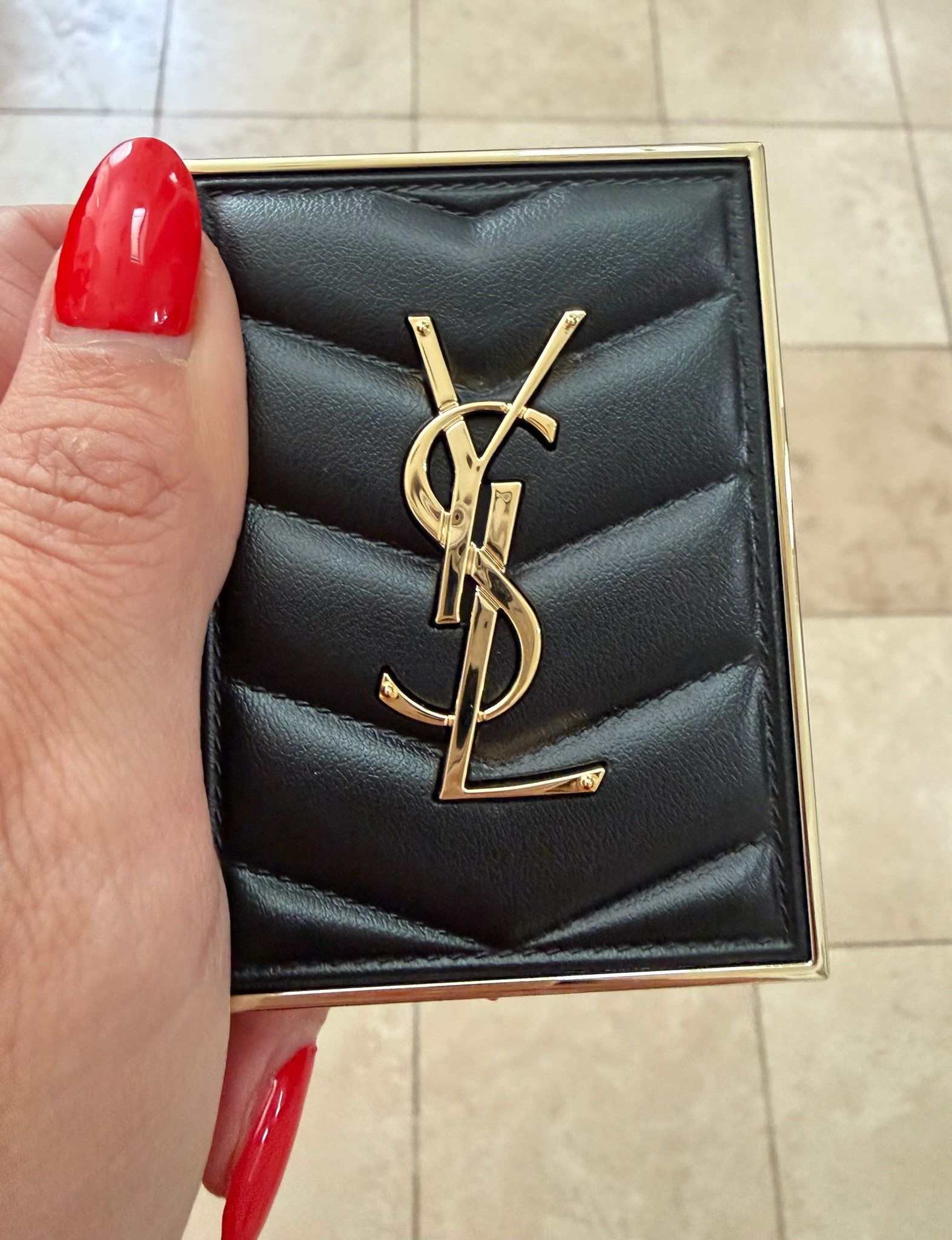 Love that I can take this anywhere with me! Grab it while it’s on sale!

NSALE, Nordstrom anniversary sale, makeup, Nordstrom beauty

#LTKSaleAlert