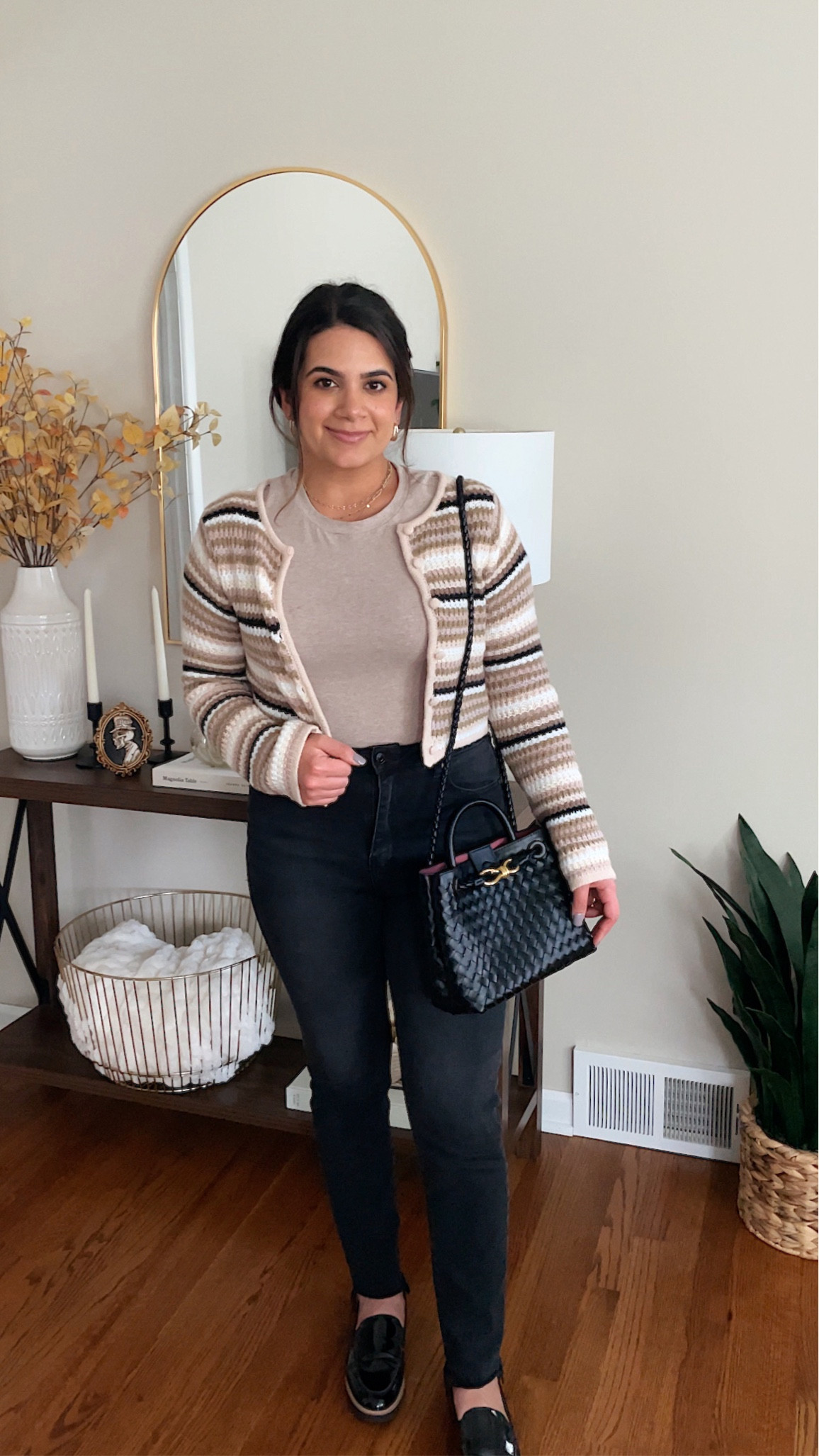 Abercrombie essential baby tees are the best for layering! Put together this cute fall outfit🤩🤎 

#LTKSeasonal #LTKStyleTip #LTKFallSale