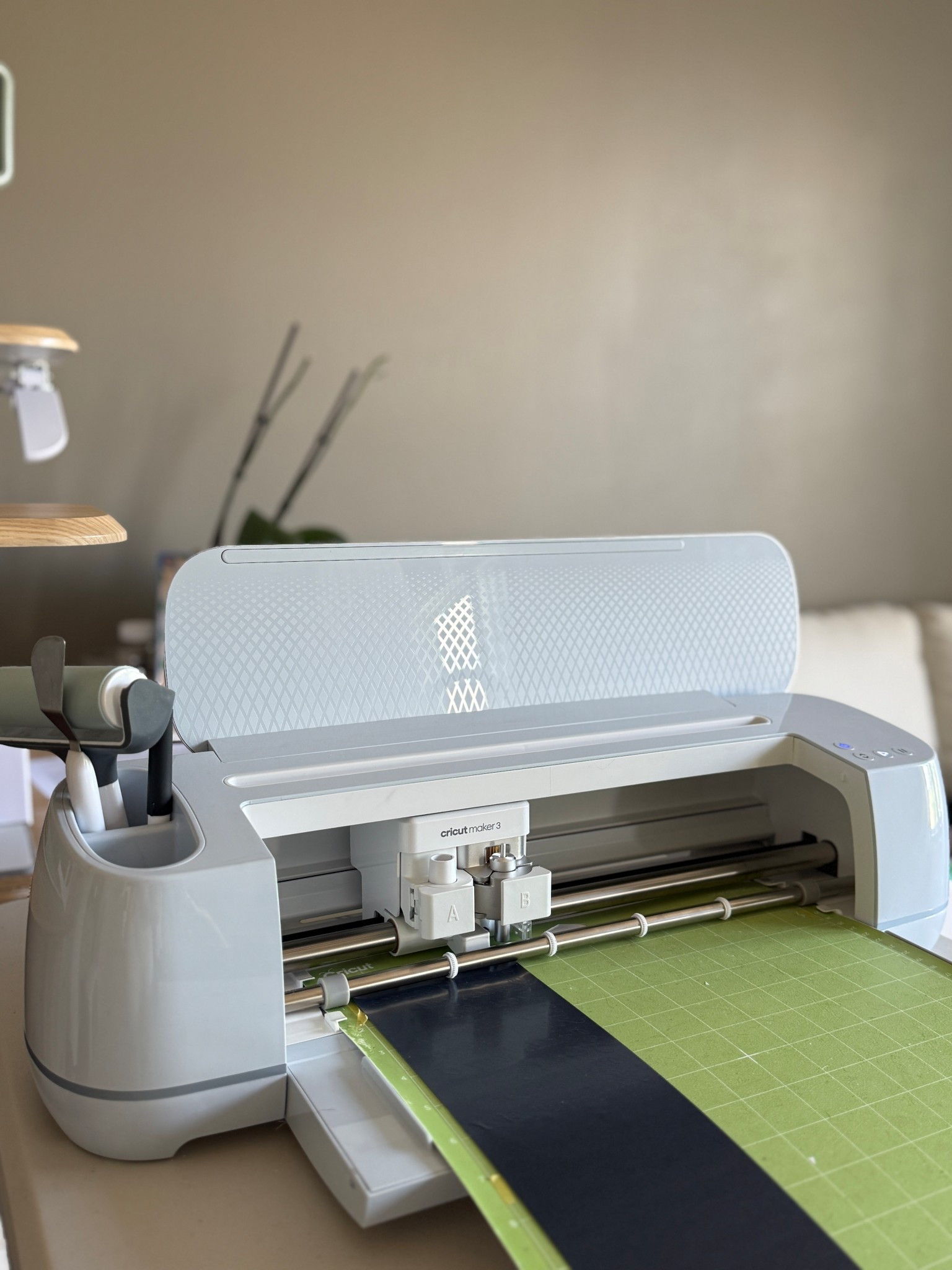 Cricut maker 3 
So helpful if you’re a DIY person!!







Crafts
Cricut
Walmart 

#LTKFindsUnder100
