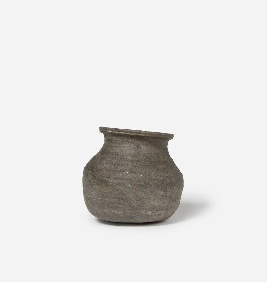 Kelsey Clay Vessel | Shoppe Amber Interiors | Amber Interiors