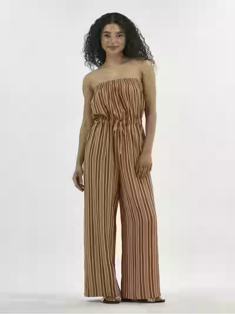No Boundaries Crinkle Strapless Jumpsuit, Women's | Walmart (US)