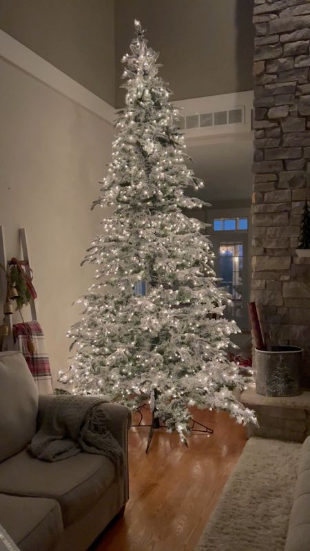 Mountain Pine Christmas Tree, Flocked with Clear Smart Lighting - Best Ever! #christmastrees 

#LTKhome #LTKstyletip #LTKSeasonal