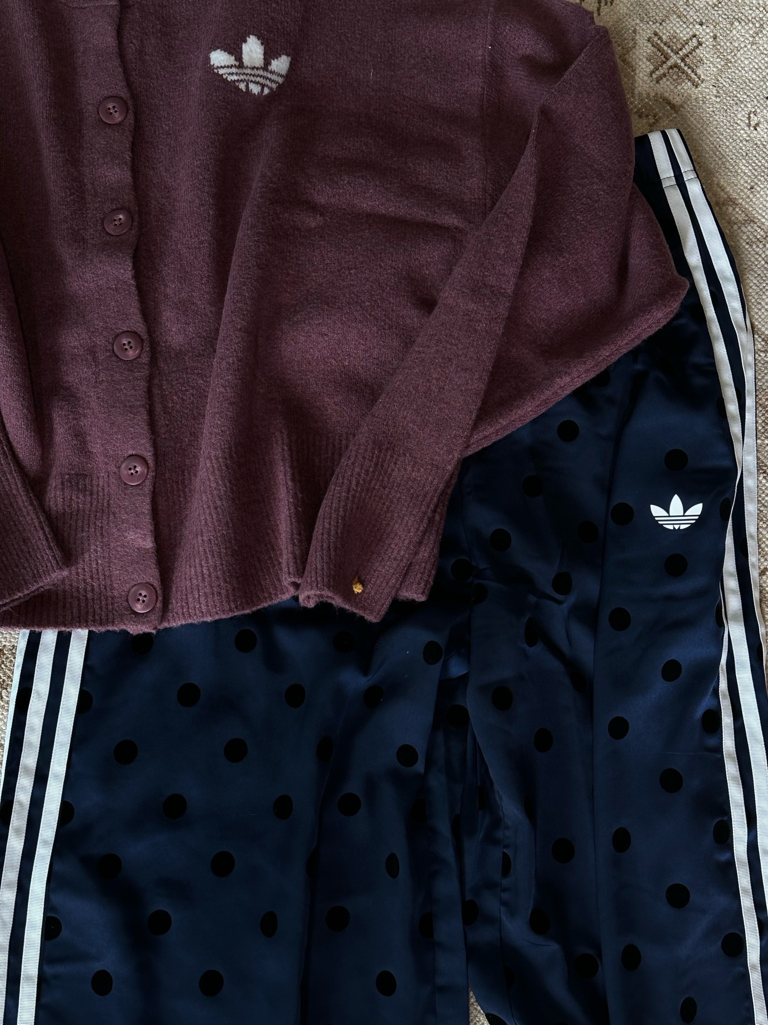 New adidas from Nordstrom!! Cool girl vibesss 

Dressupbuttercup.com #dressupbuttercup #dederaad

#LTKootd #LTKmomlife #LTKSeasonal