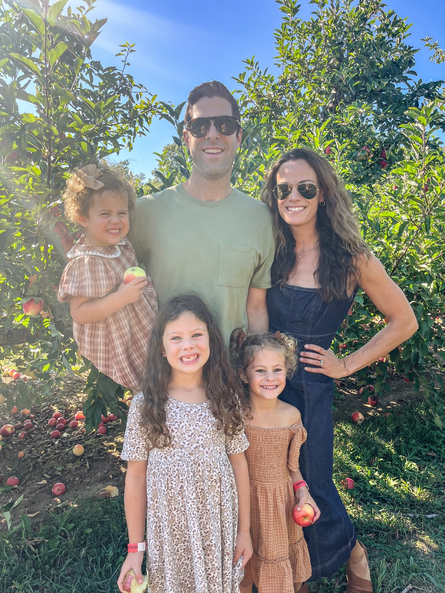 Fall Family style

#LTKFamily #LTKSeasonal #LTKFallSale