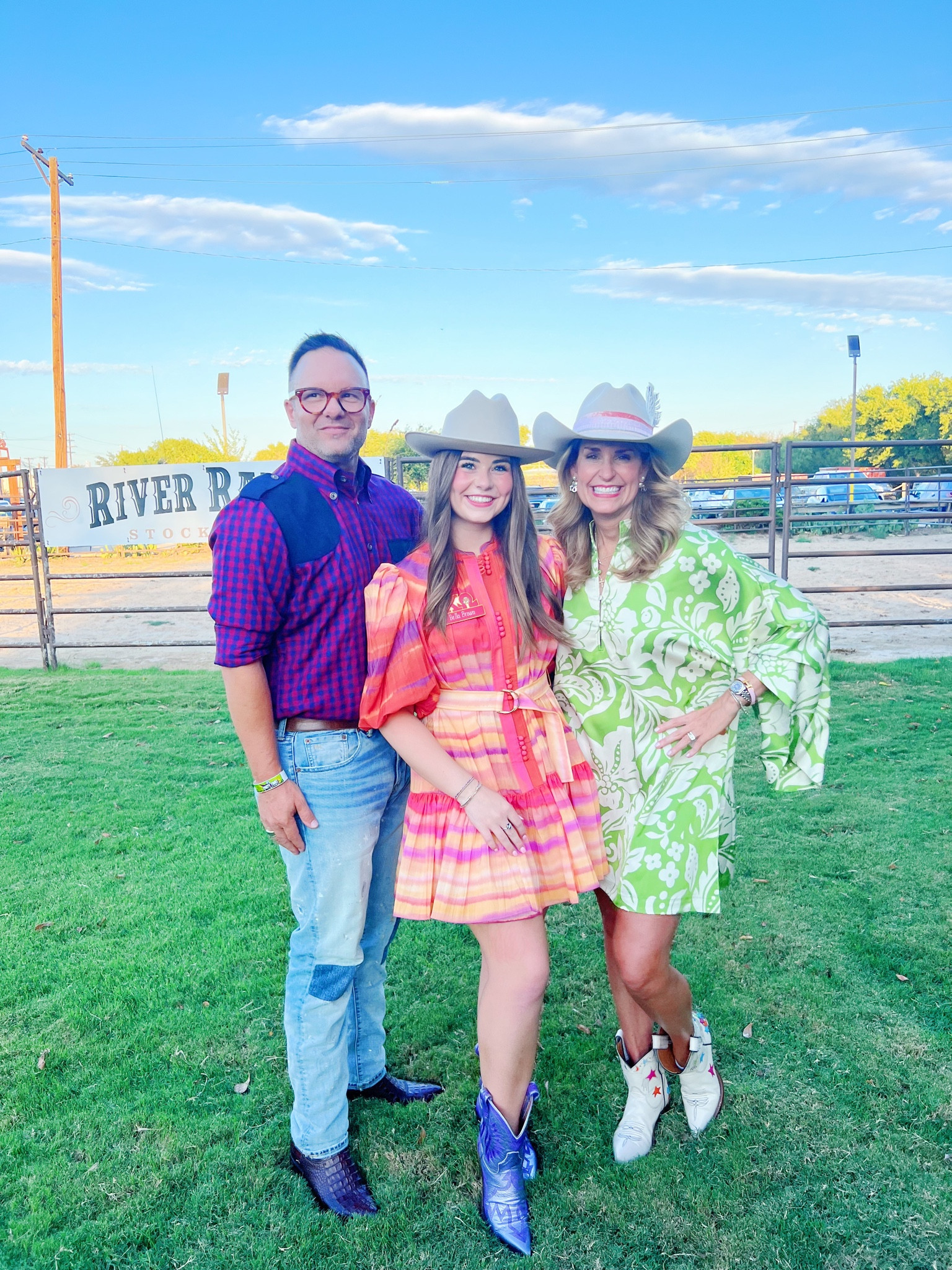 FAMILY WKND WESTERN FASHION INSPO 🤠

#LTKstyletip #LTKfamily #LTKGiftGuide