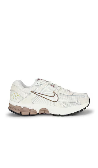 Zoom Vomero 5 Sneaker in Sail, Mink Brown, & Black | Revolve Clothing (Global)