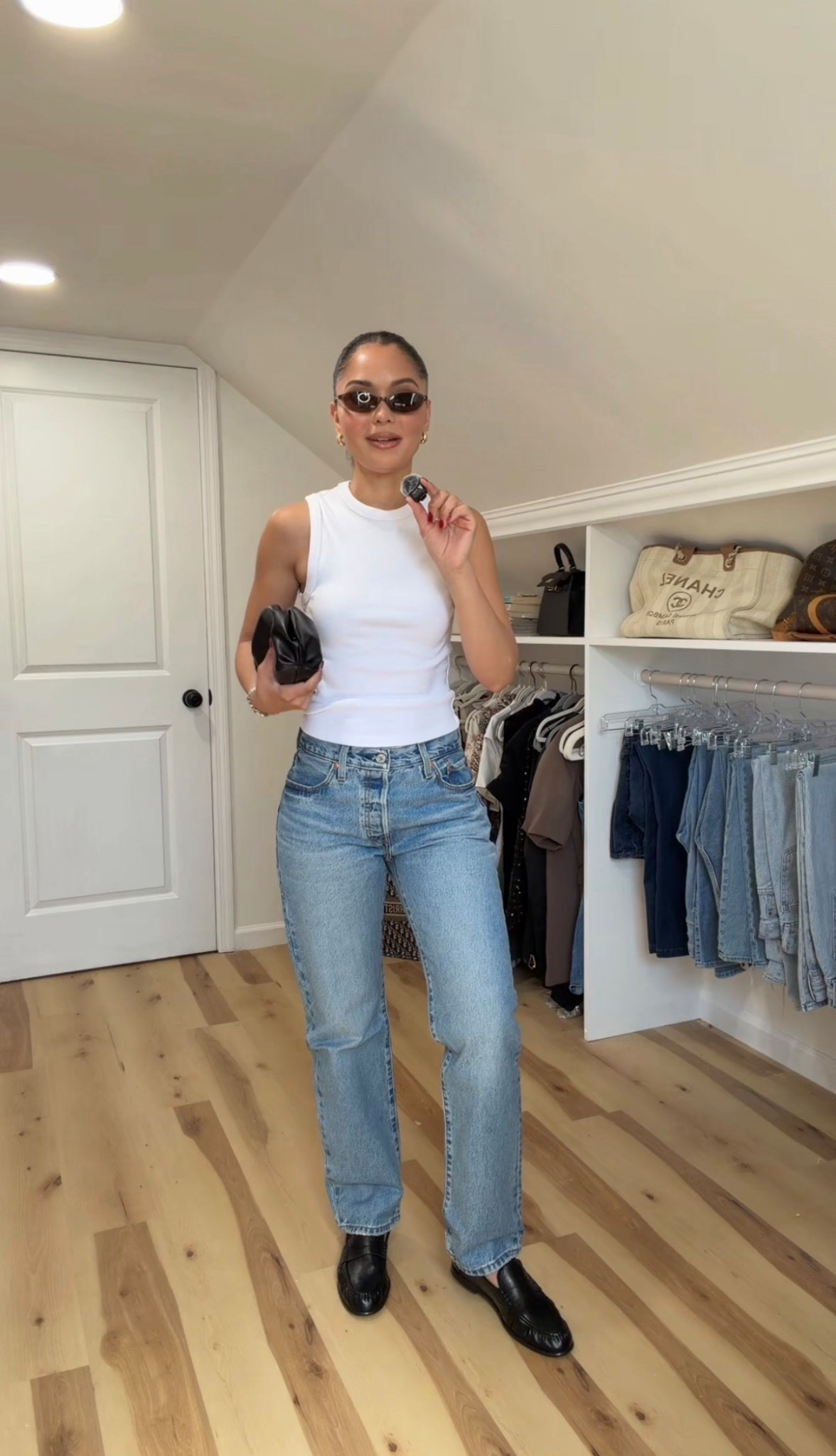 Levi’s jeans size 27 
Zara top small