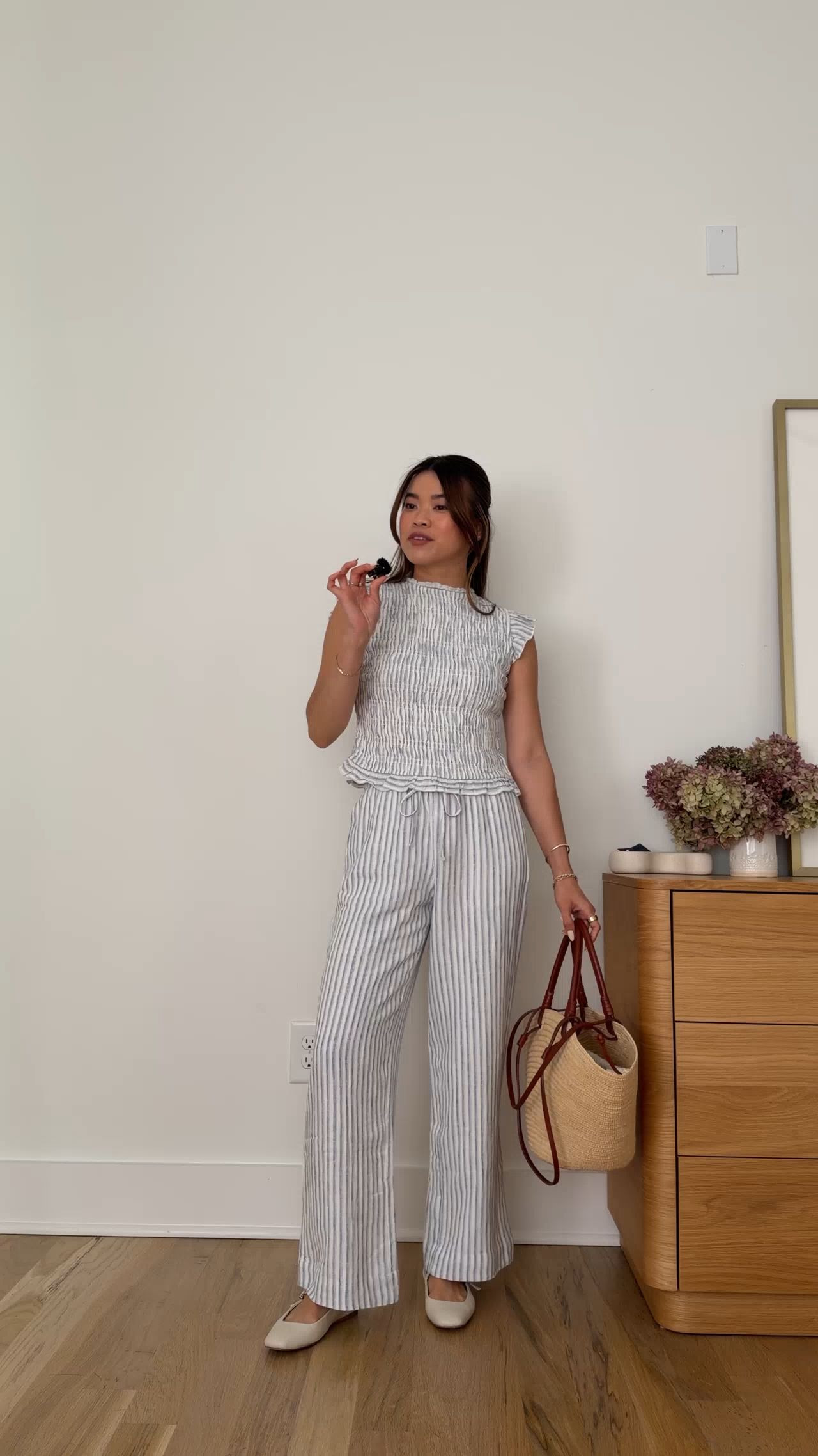 Sizing info:
•Top size XS
•Pants size XXS short 


petite fashion, get dressed with me, outfit inspiration, ootd, nashville outfit, Nashville influencer, petite style, vacation style, casual outfits, mom style, petite pants, spring outfits, spring outfit info, spring pants, spring outfit idea, spring top, spring bag, spring shoes,  
@abercrombie 
 

#LTKPetite #LTKmomlife #LTKootd