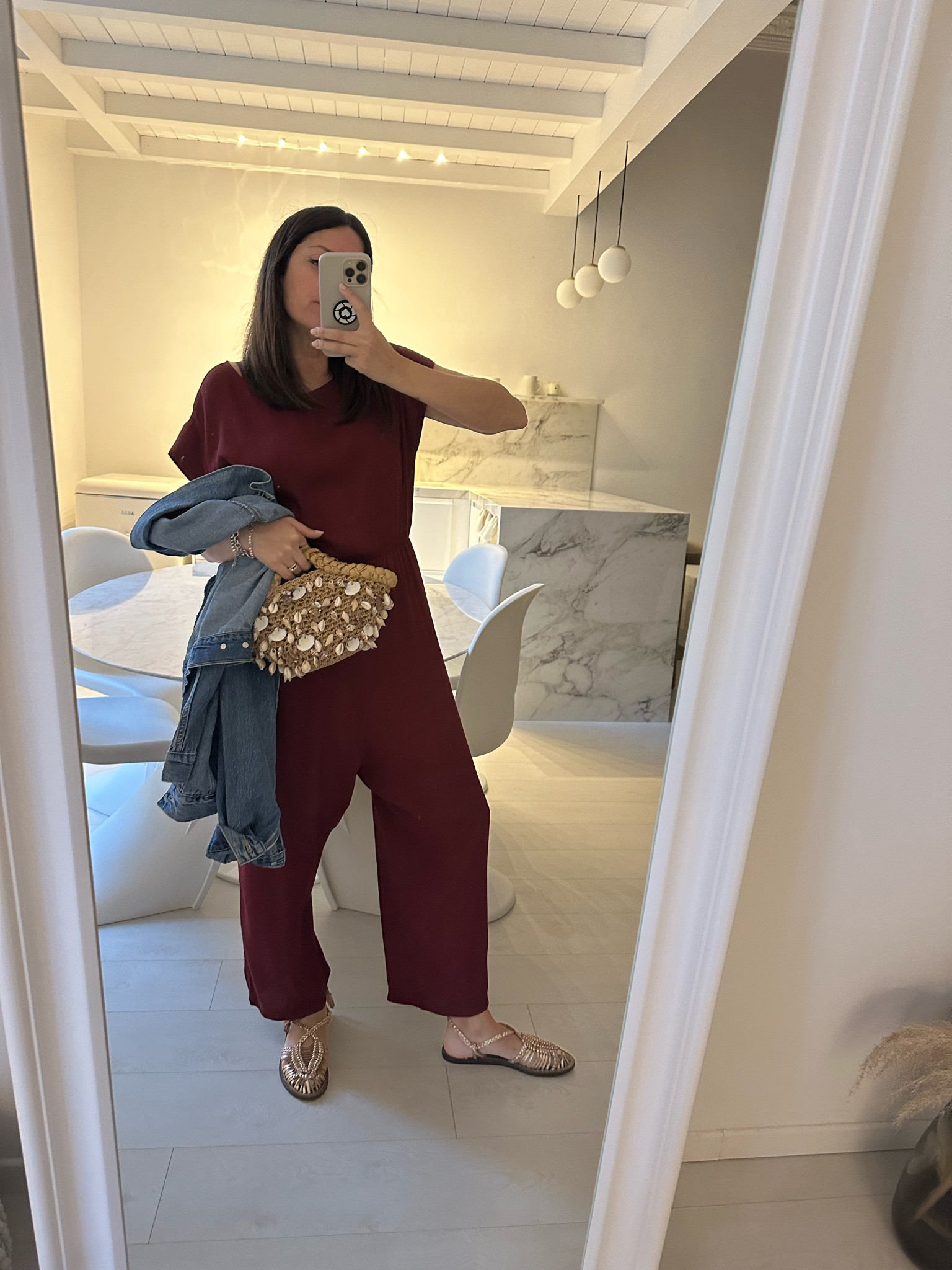 Look of the day ✔️
Mango, Levi’s , oysho

#LTKSeasonal #LTKunder100 #LTKFind