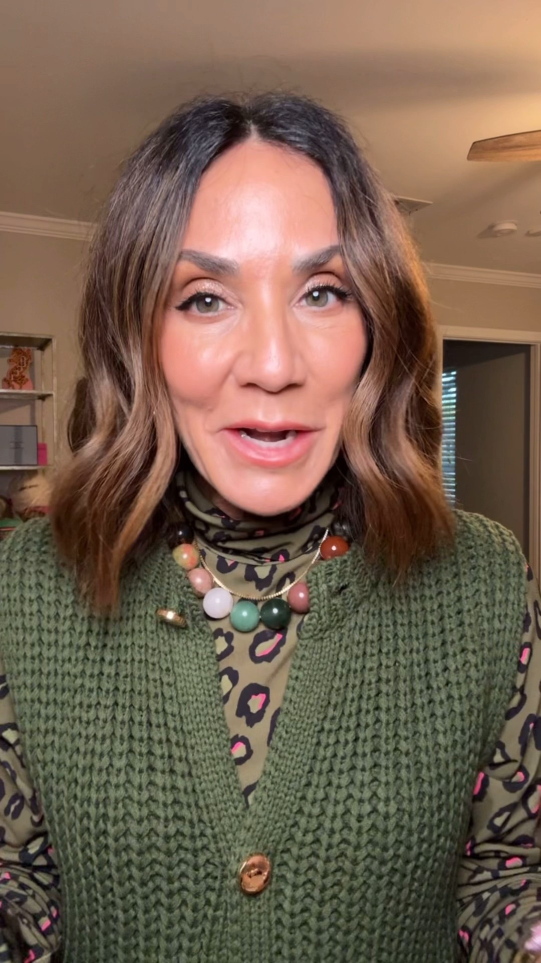 Makeup 

#LTKOver40 #LTKBeauty #LTKHoliday