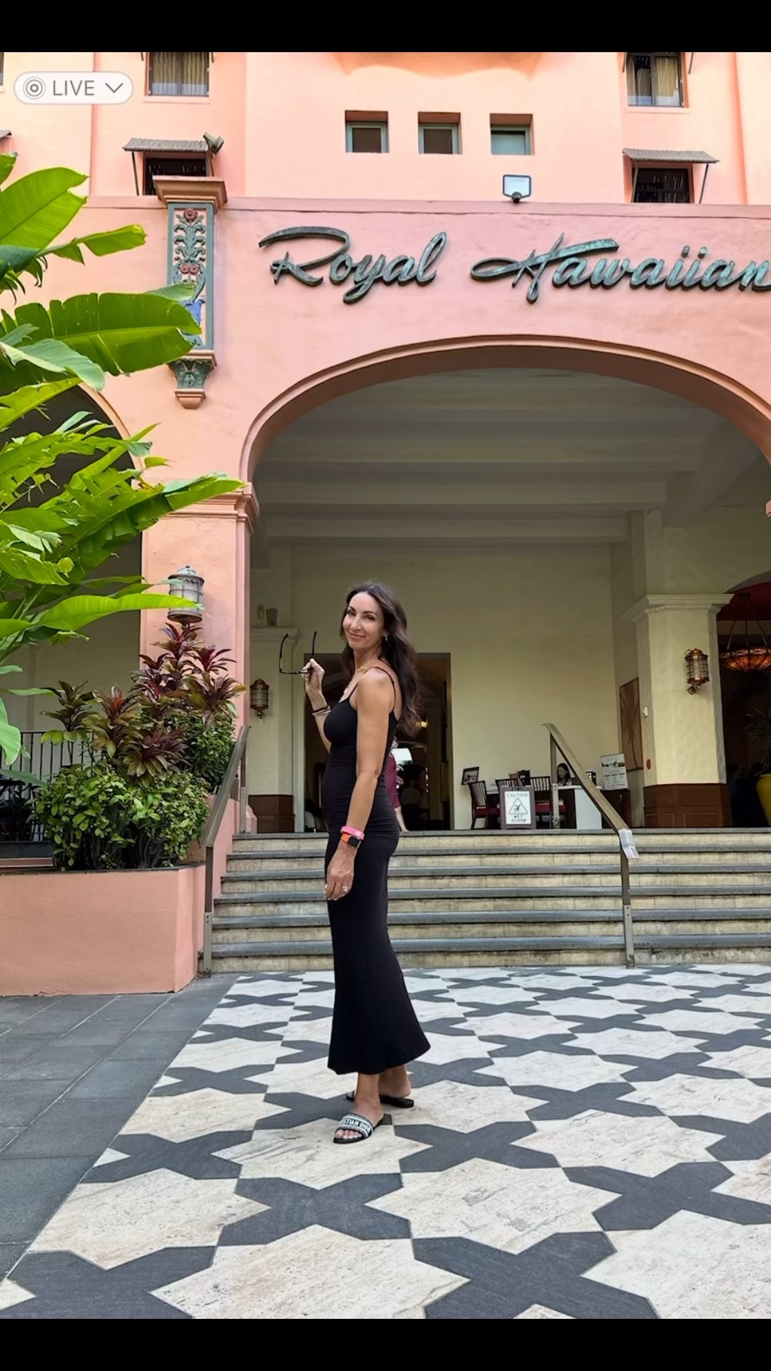 SKIMS EDIT!!! Love this day to night dress… so perfect & comfy — also linking my shoes, sunglasses, and a few faves! 

#LTKGiftGuide #LTKOver40 #LTKParties