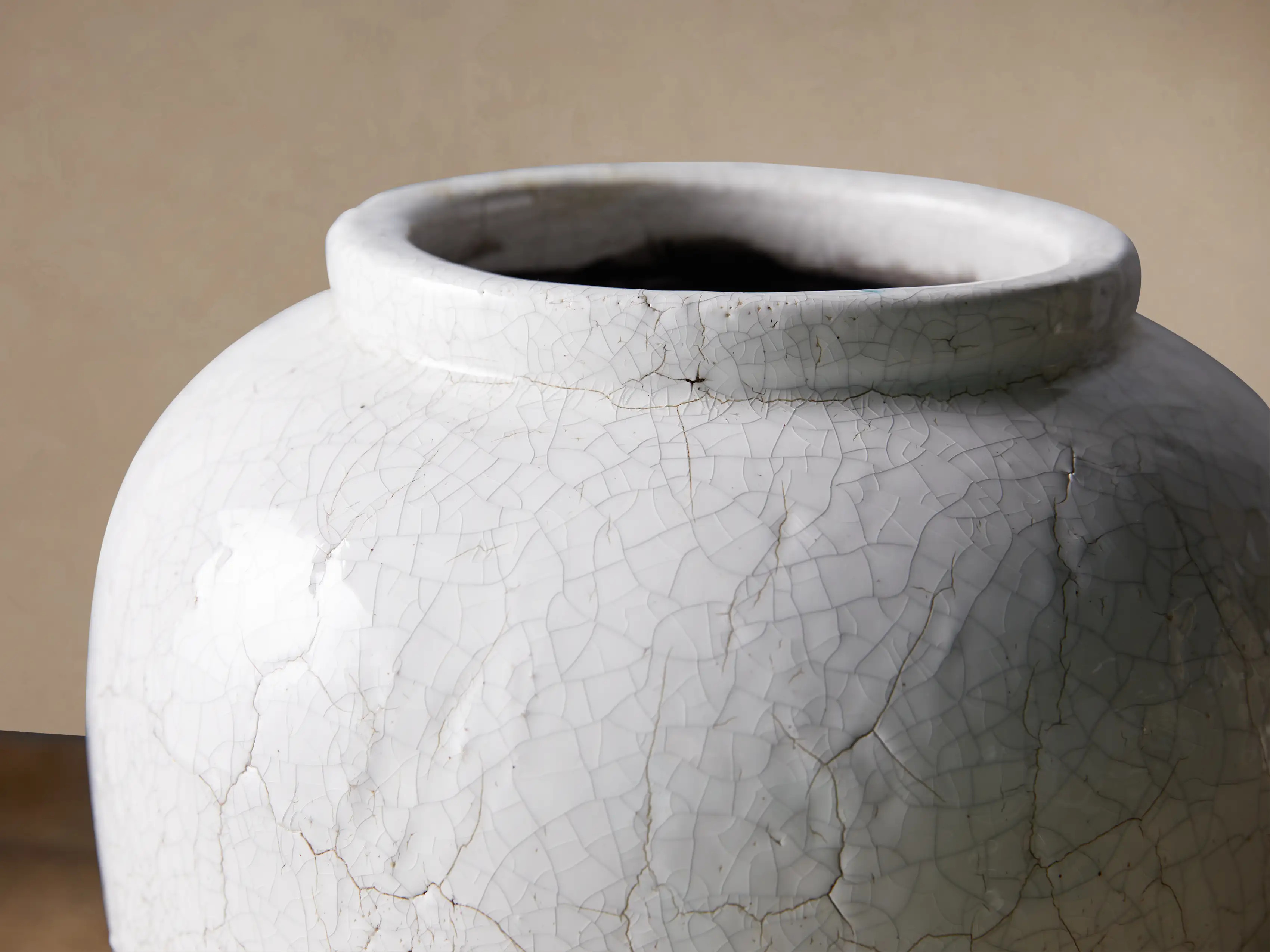 Santorini Urn in White | Arhaus