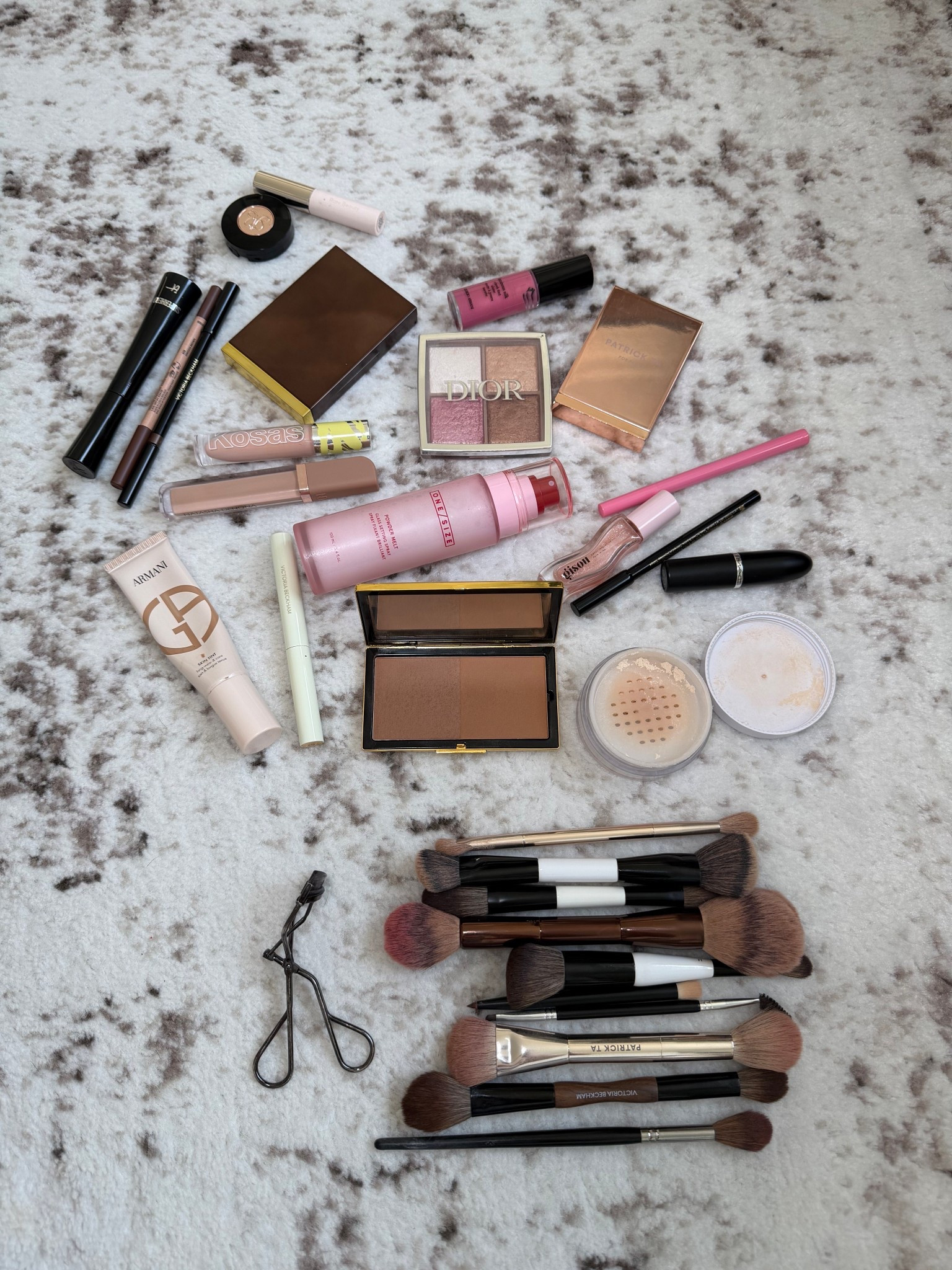 Makeup + brushes used in last post 
Also see IG story for application! 



#LTKBeauty #LTKOver40