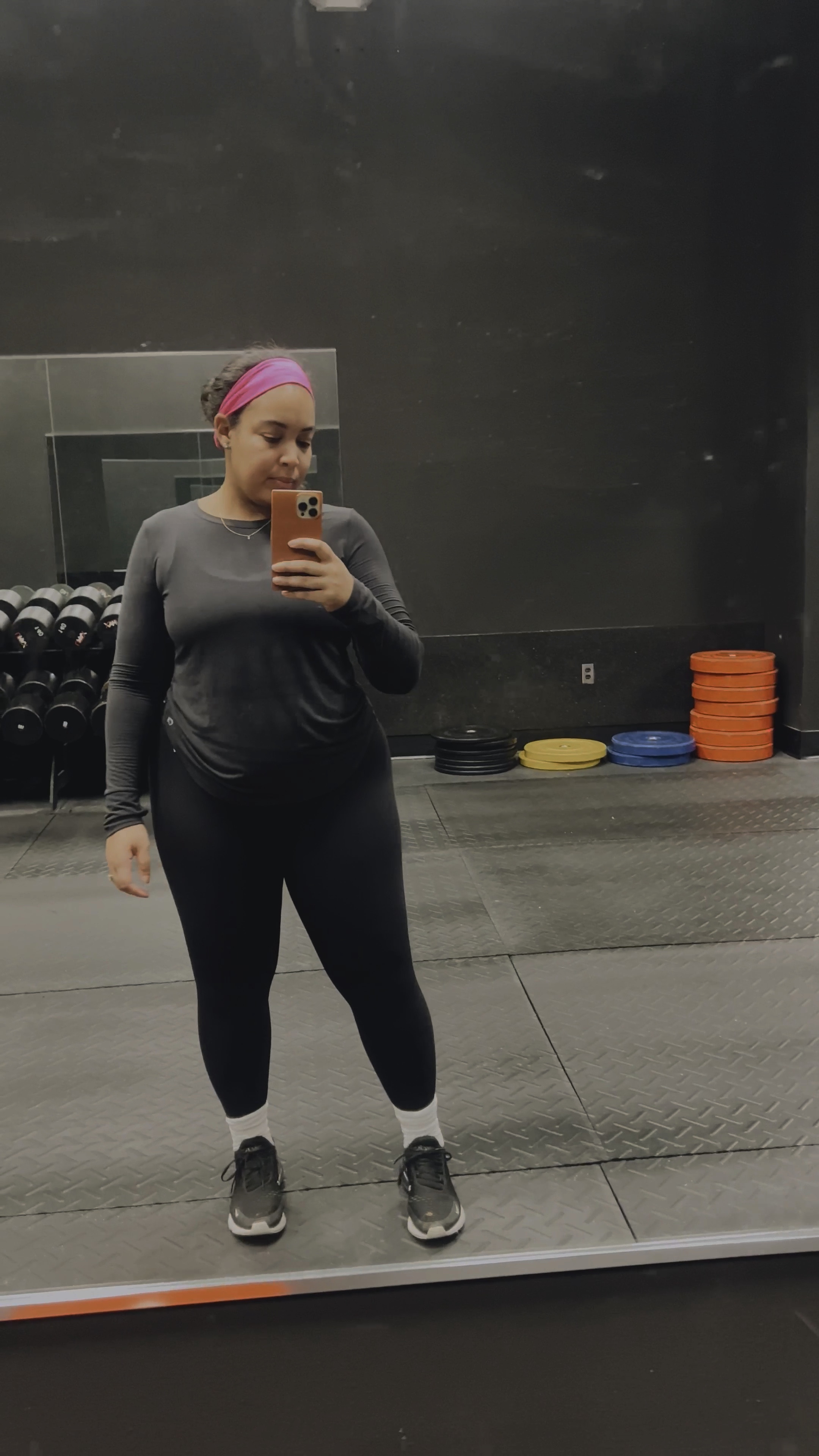 Obsessed with these gap fit shirts for the gym! So comfortable and the fit is 🙌🏾 and they’re 50% off (no code needed!) 

#LTKfindsunder50 #LTKfitness #LTKsalealert