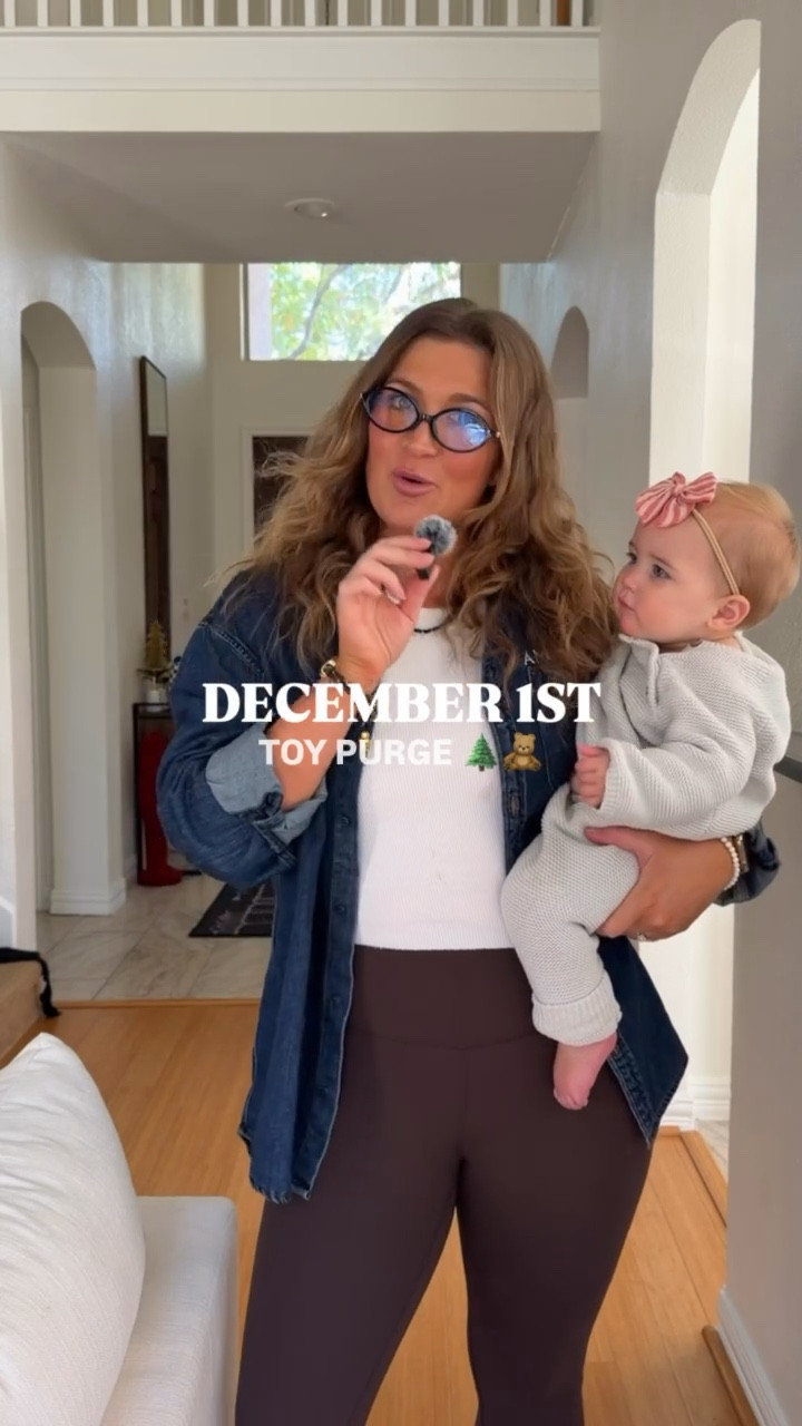 My favorite pieces of furniture that double as toy storage in our home!! 

The cubes are perfect for exposed toys/baskets in the playroom and then our living room sideboard keeps the toys hidden and doubles as a tv console! 

Home organizing, home organization, tv console, cube bookshelf, toy storage, toy baskets

#LTKHome #LTKmomlife #LTKKids