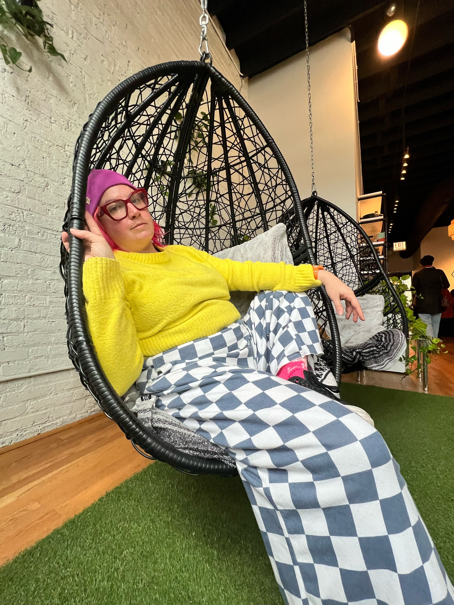 I don’t want to “egg” anyone one but aren’t we all ready to check out of winter and into spring?

#LTKSpringSale #LTKSeasonal #LTKsalealert