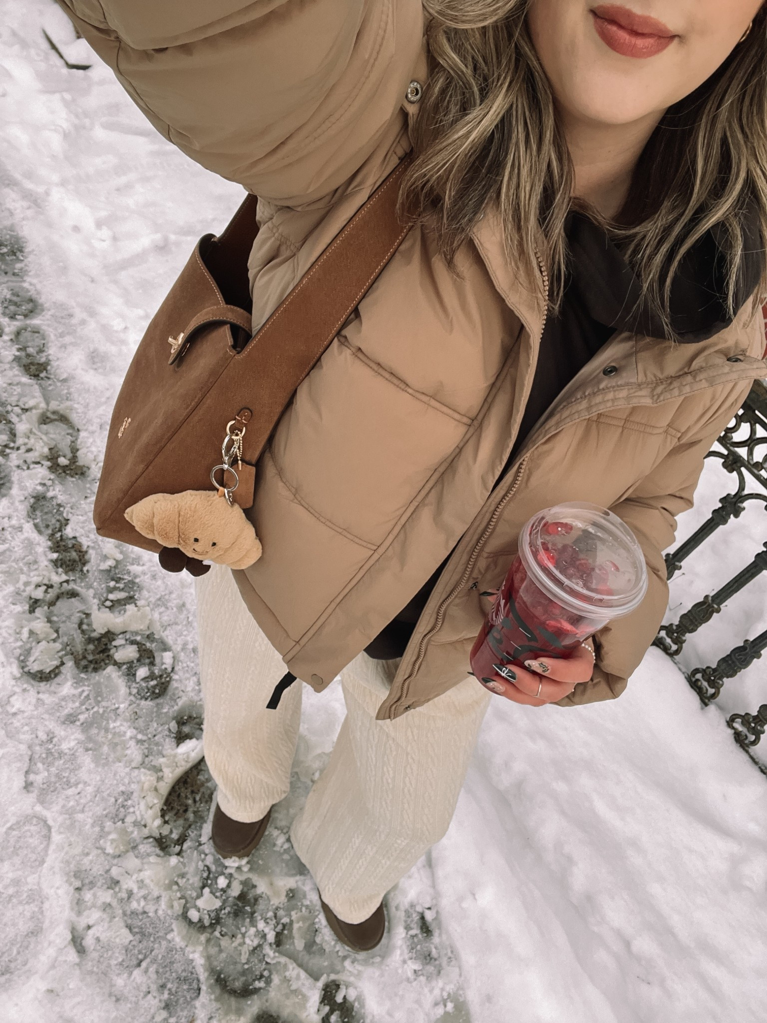 Comfy casual winter outfit! Wearing my usual size L in the cream cable knit wide leg pants and in the tan puffer jacket. Canadian jacket link is under “similar products”. Sized down to M in the chocolate brown hoodie and it’s still oversized, runs quite big! Ugg look for less boots are from Amazon and such good quality, I’m usually a 9.5-10 and wear a 10 in these.


#LTKsale #LTKmidsize #LTKwinter